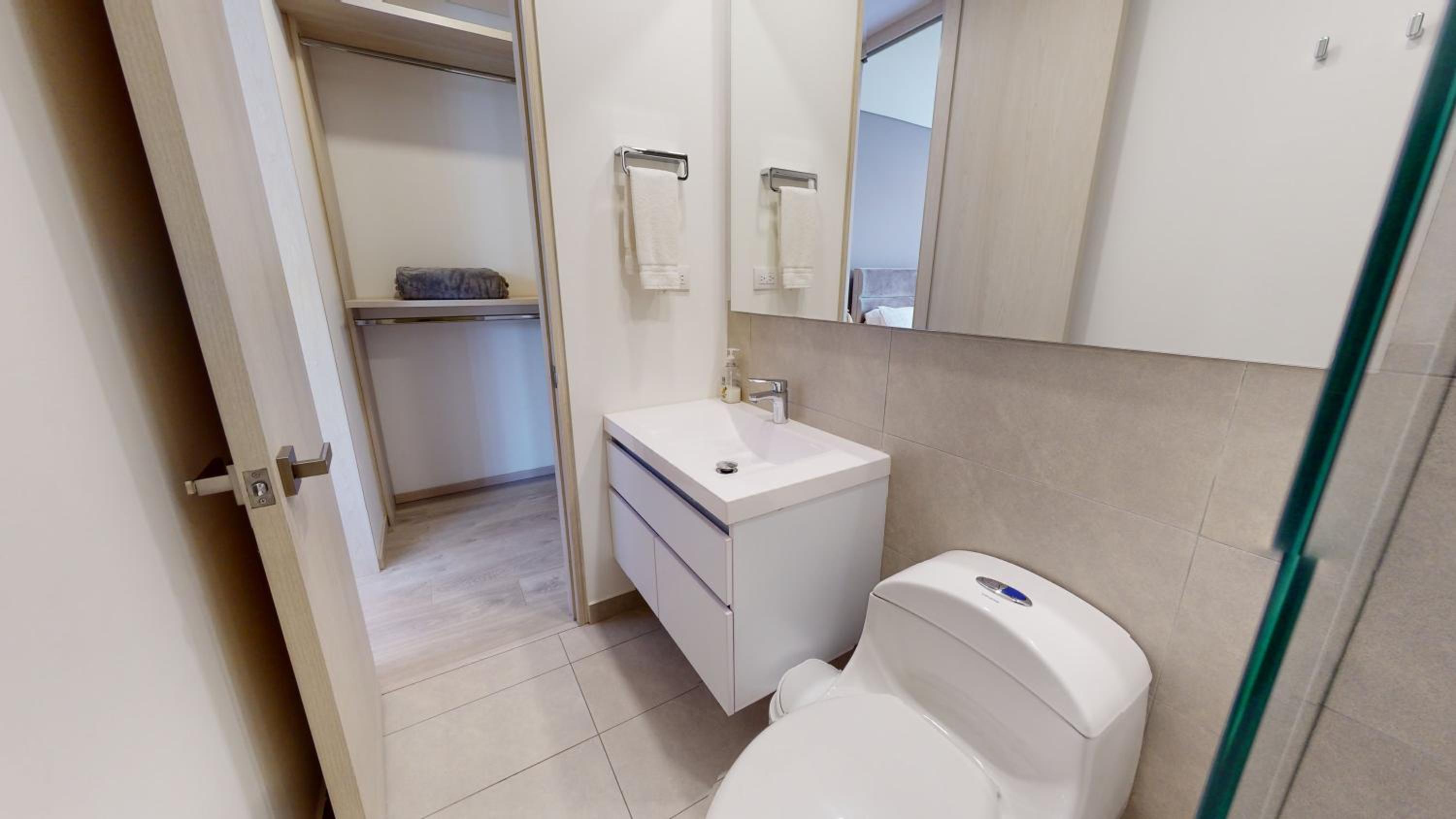 ACOGEDOR APARTAMENTO EN LA 93