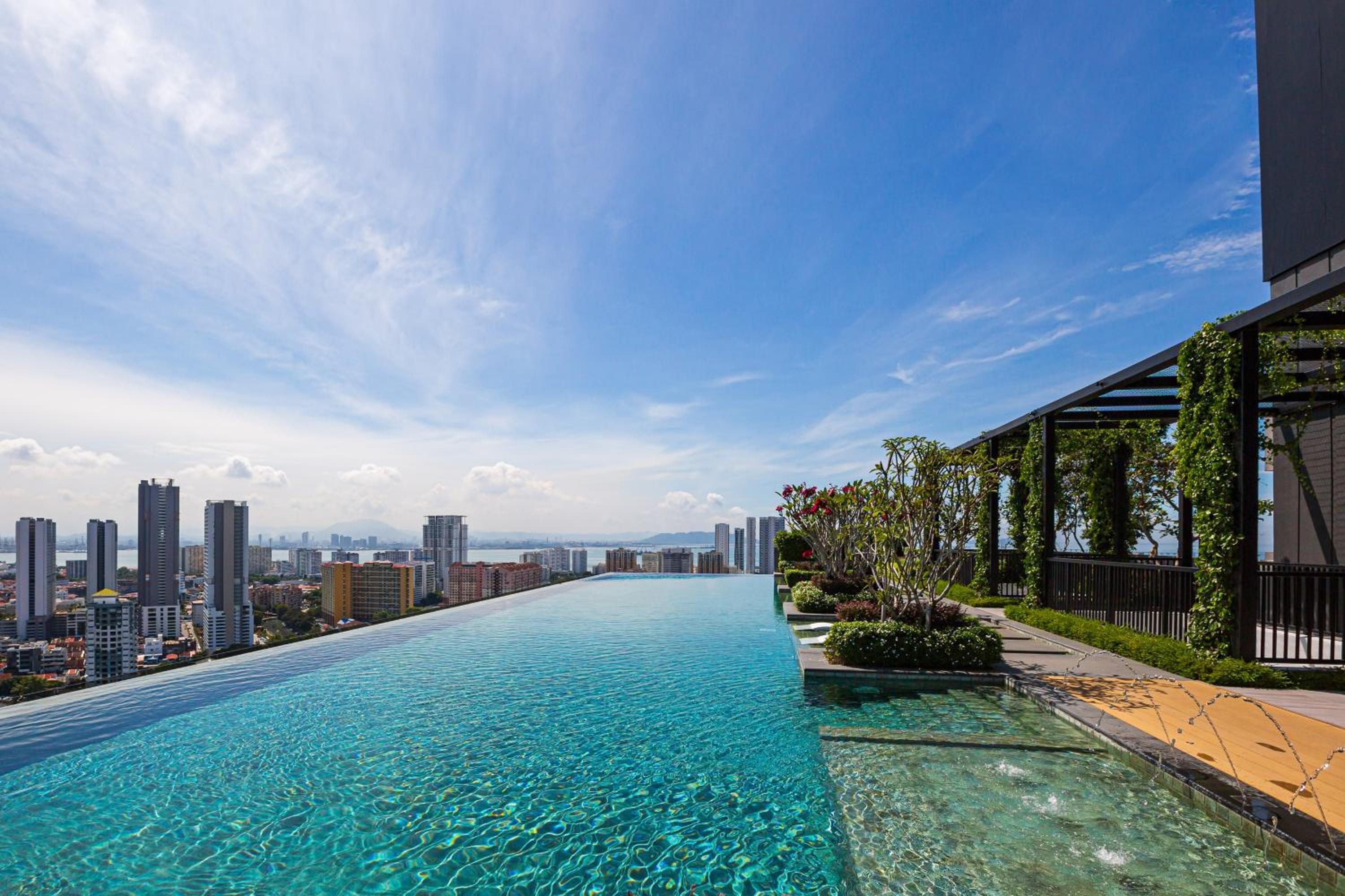 9min drive to City Highfloor Aprmt City Skyline View Water Purifier photo 1