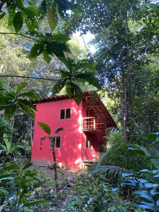 Casa Vermelha no Sítio das Árvores
