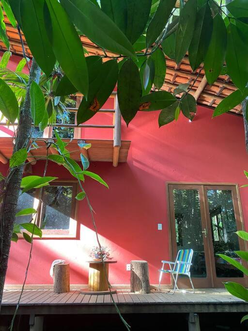 Casa Vermelha no Sítio das Árvores