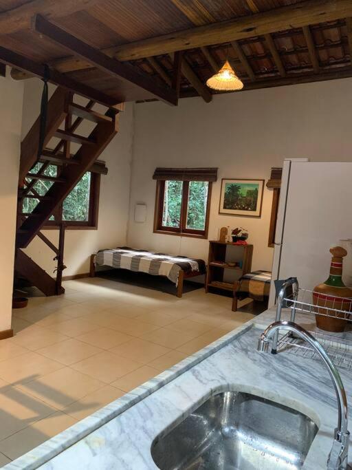 Casa Vermelha no Sítio das Árvores