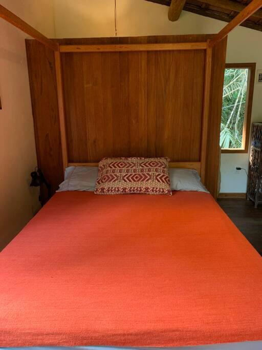 Casa Vermelha no Sítio das Árvores