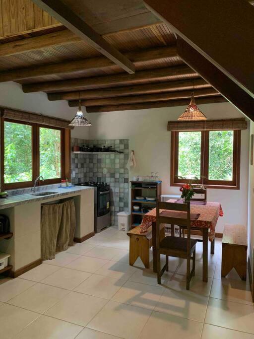 Casa Vermelha no Sítio das Árvores