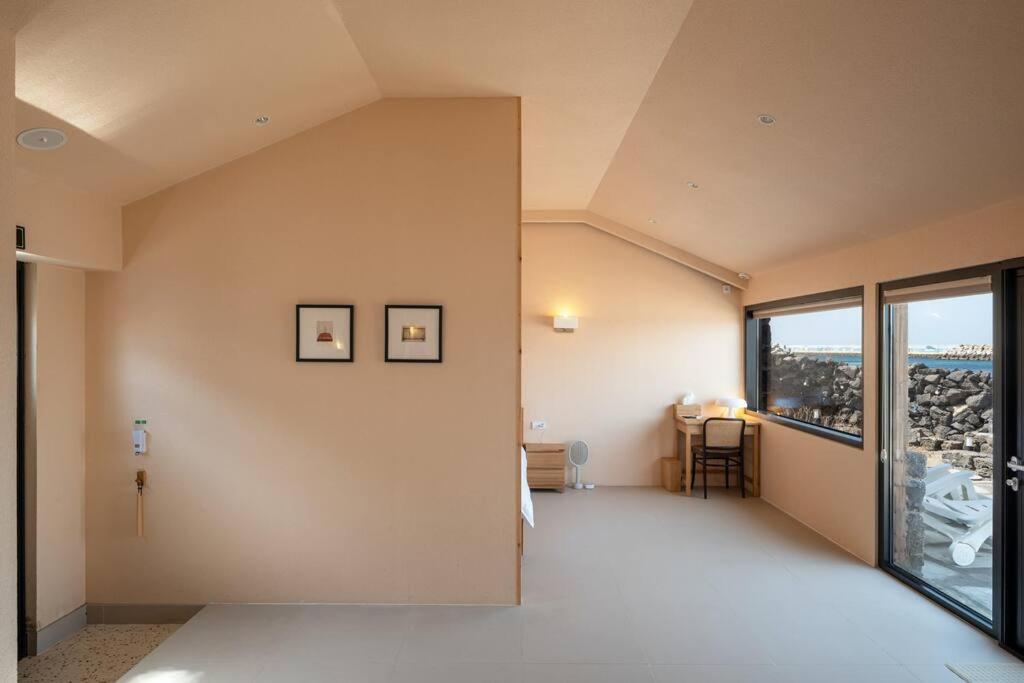 Malona Stay view 3