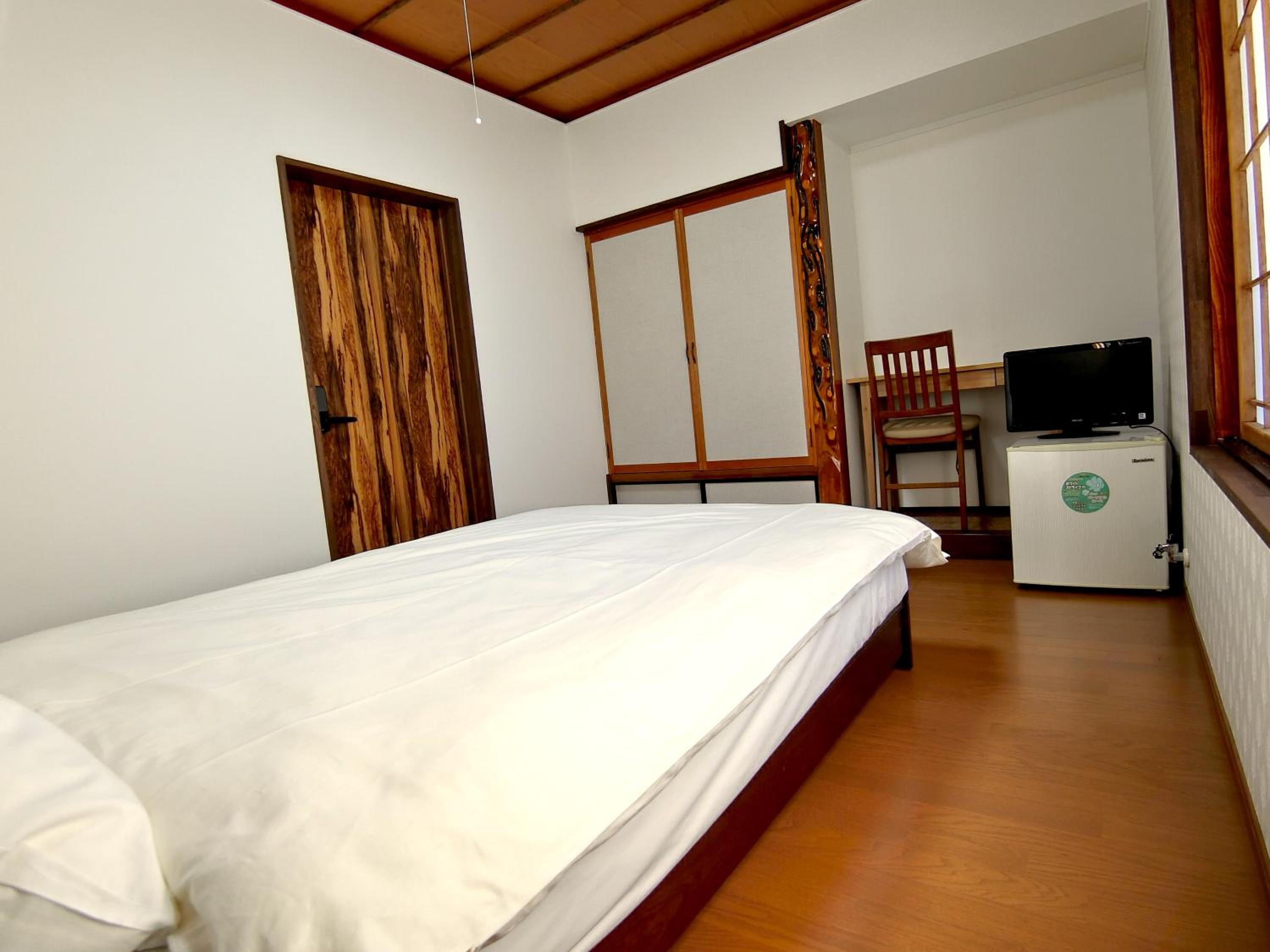 White Lodge Fukujuso