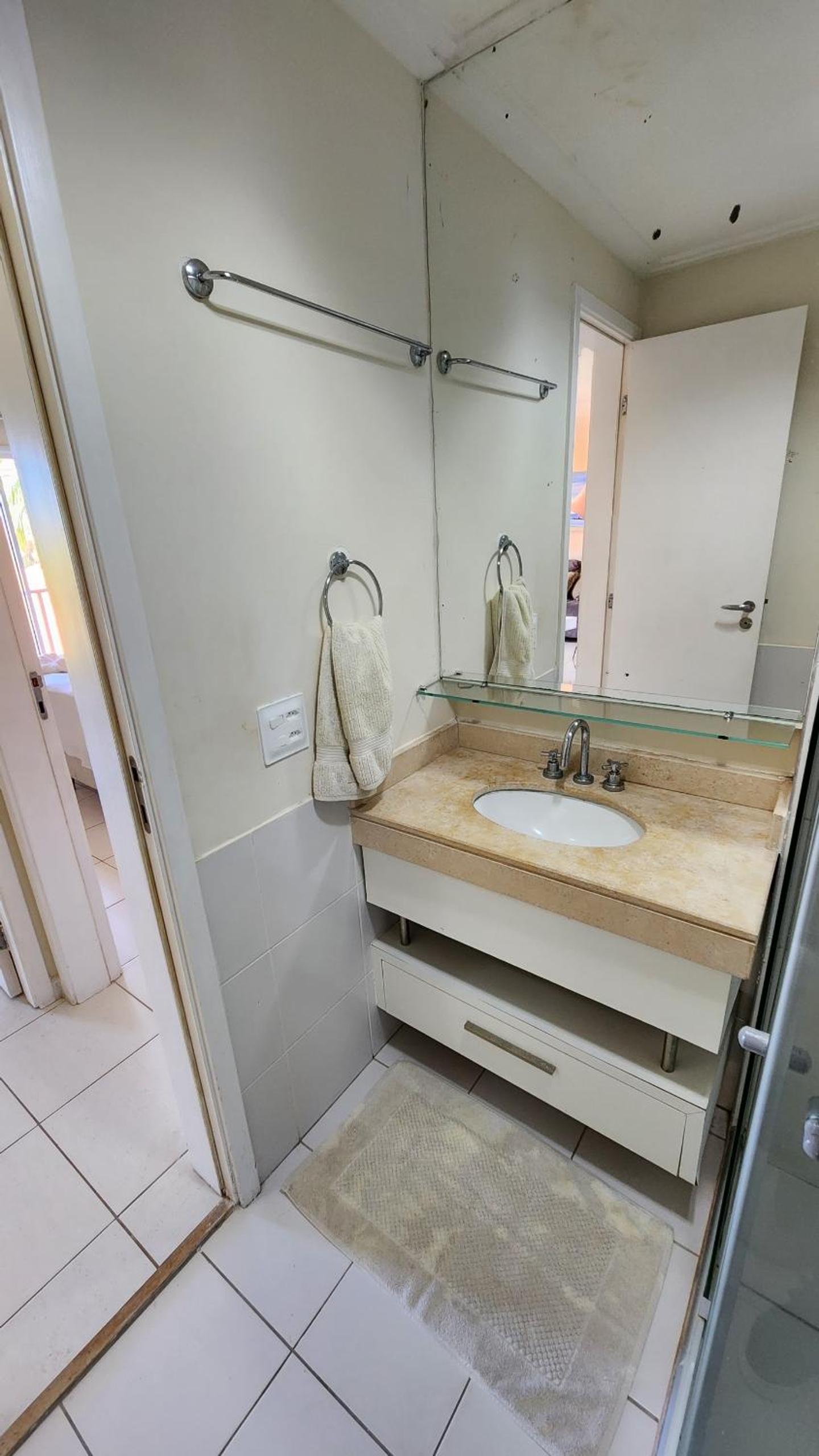 Beach Living - Apt com 2 Quartos - Pé na Areia