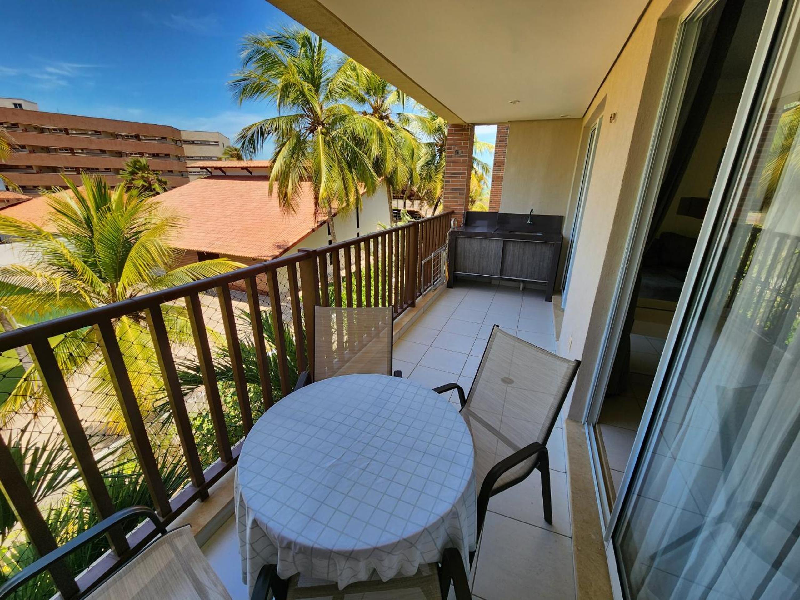 Beach Living - Apt com 2 Quartos - Pé na Areia