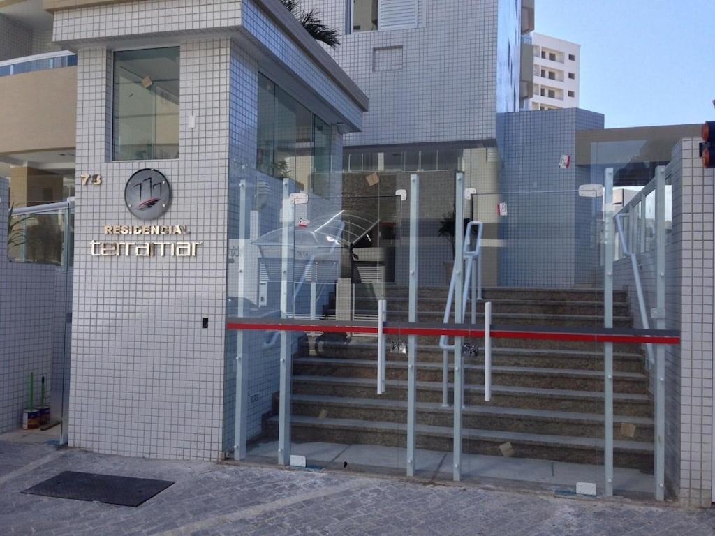 Apto LINDO NOVO, Ótima Localização com dois Dormitórios e Varanda Gourmet
