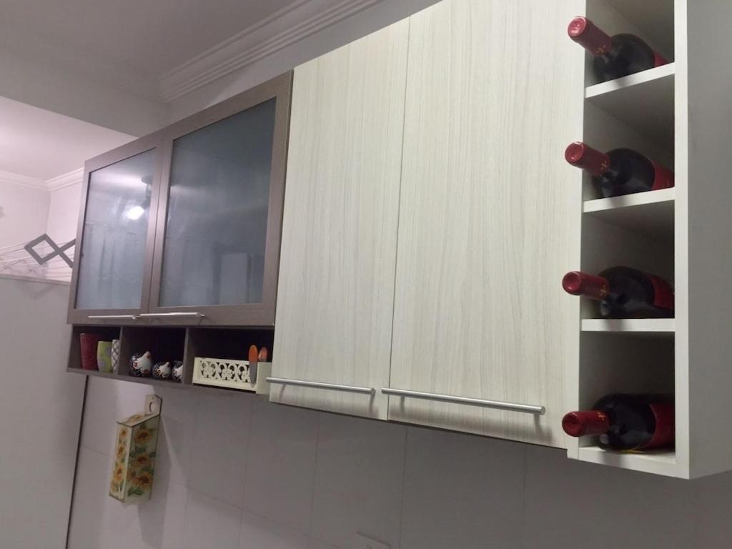 Apto LINDO NOVO, Ótima Localização com dois Dormitórios e Varanda Gourmet