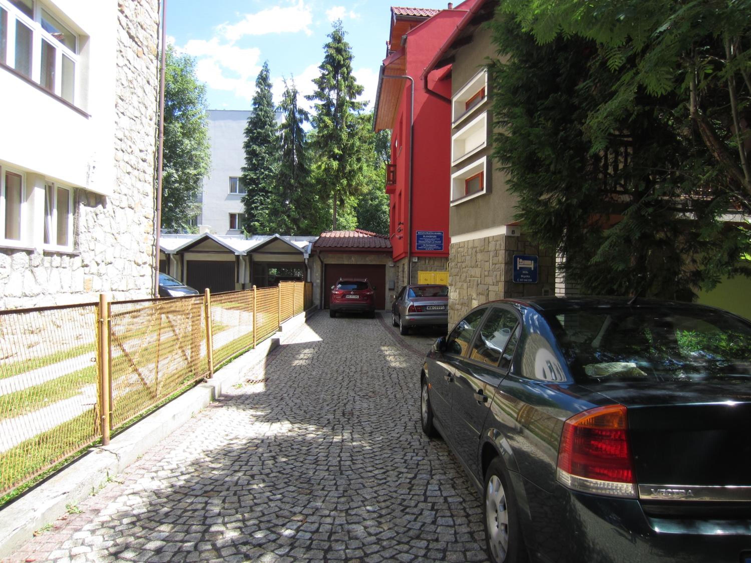 Photo 38