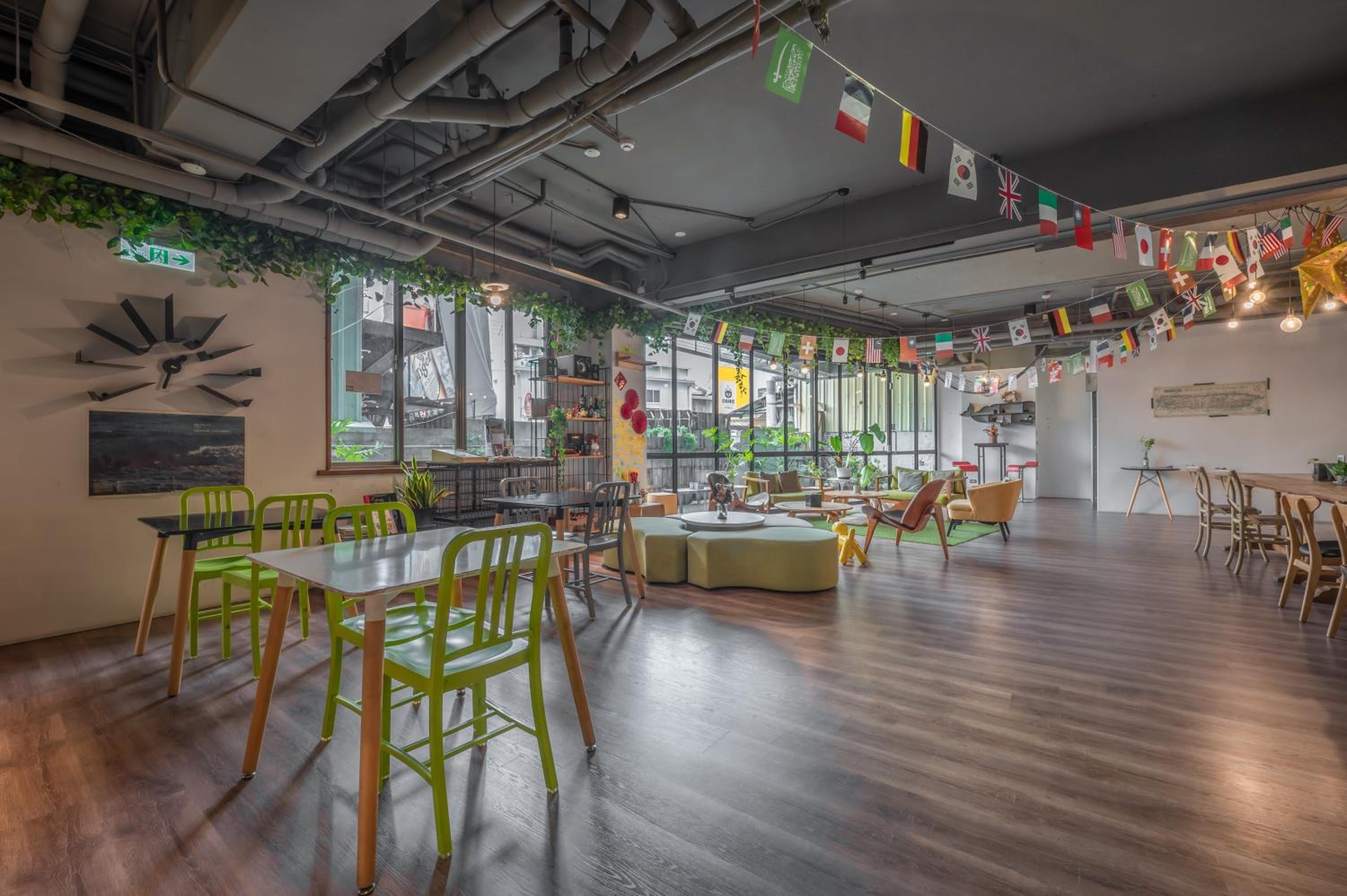 Light Hostel - Tainan
