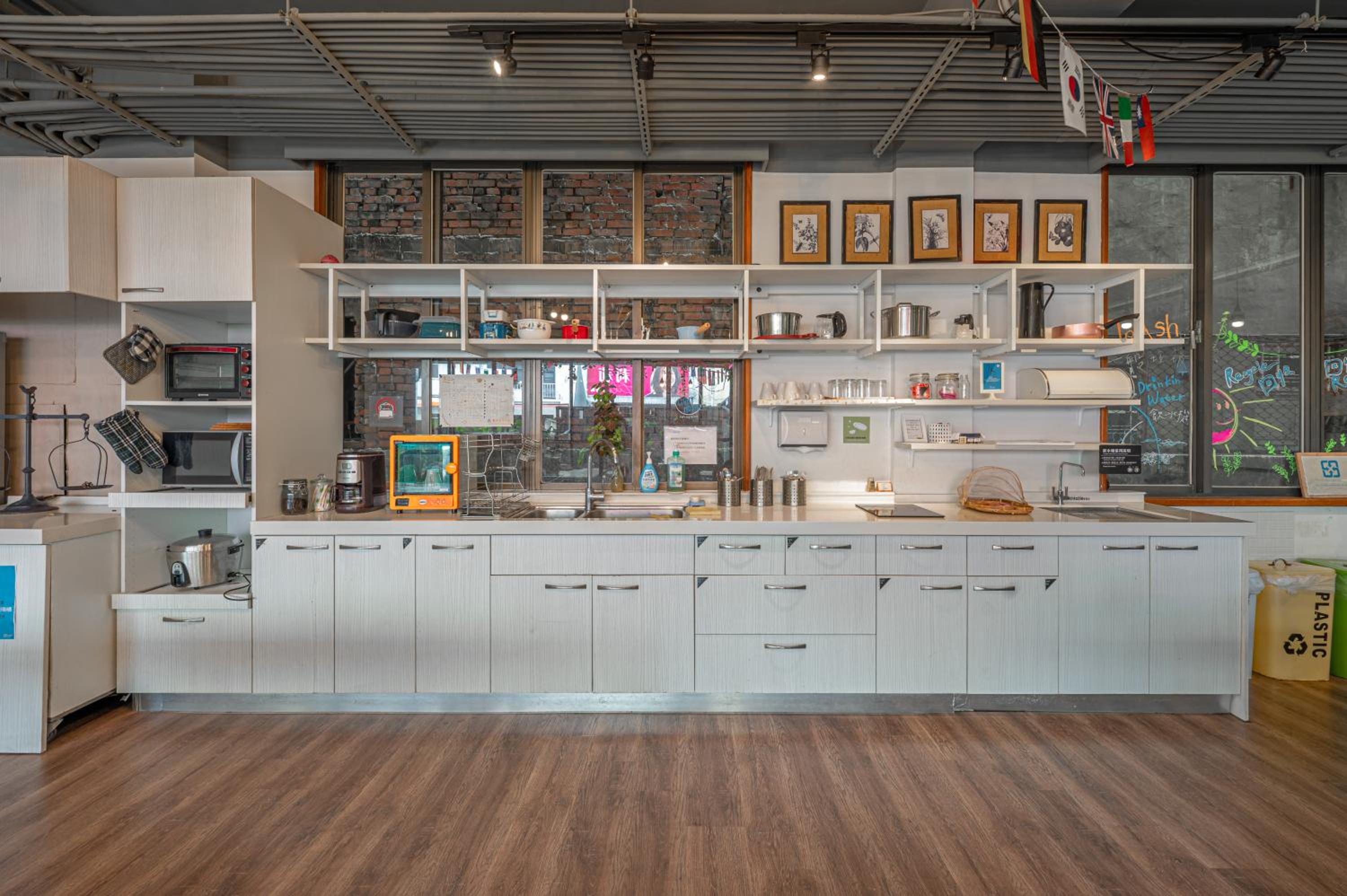Light Hostel - Tainan