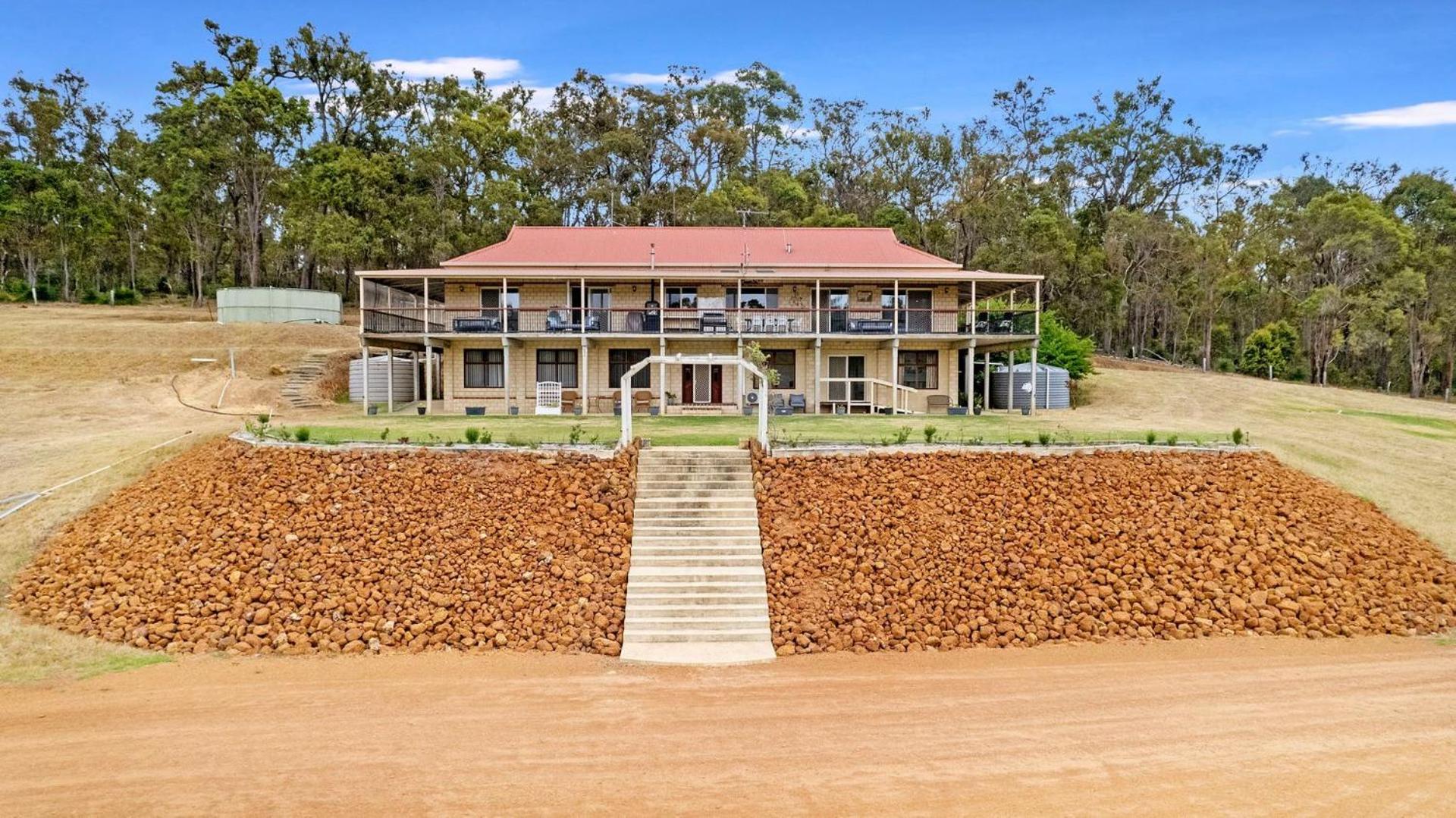 Nannup Ponds Top Floor Home