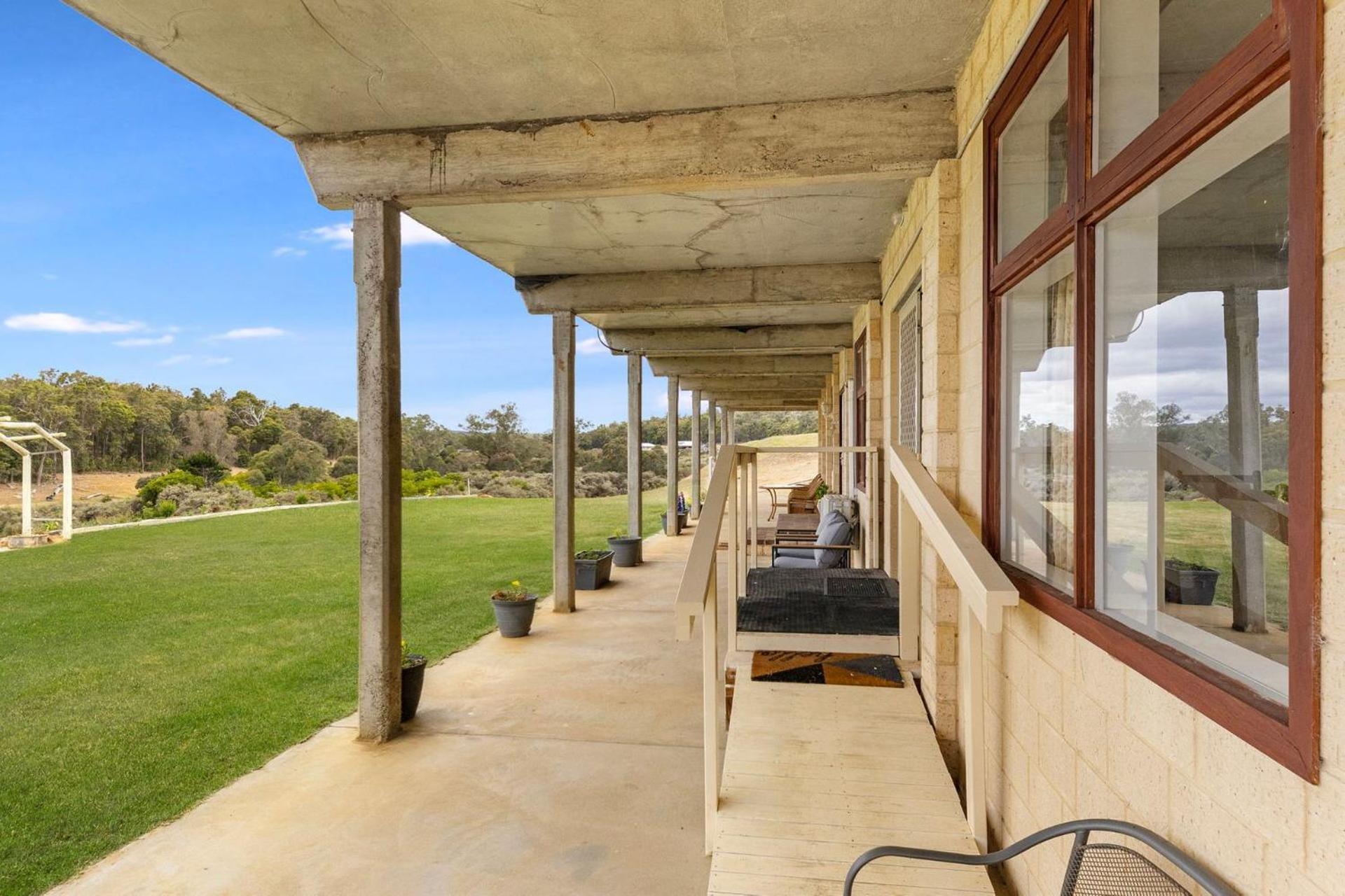 Nannup Ponds Top Floor Home