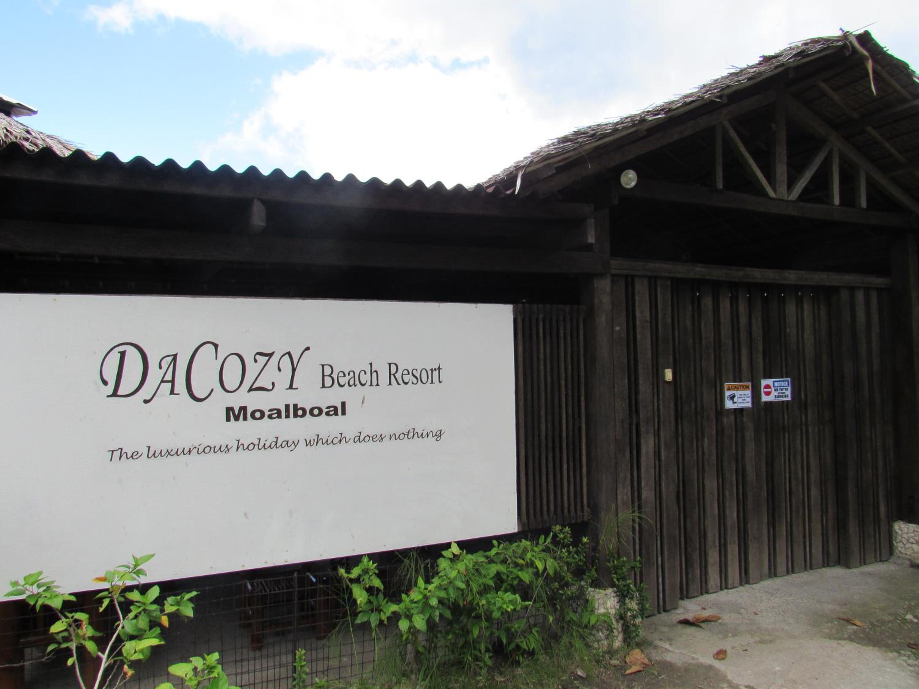 DACOZY Beach Resort
