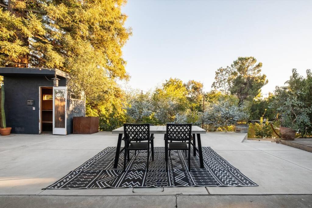 Old World Charm W/Dry Sauna & Water Front Dock view 2