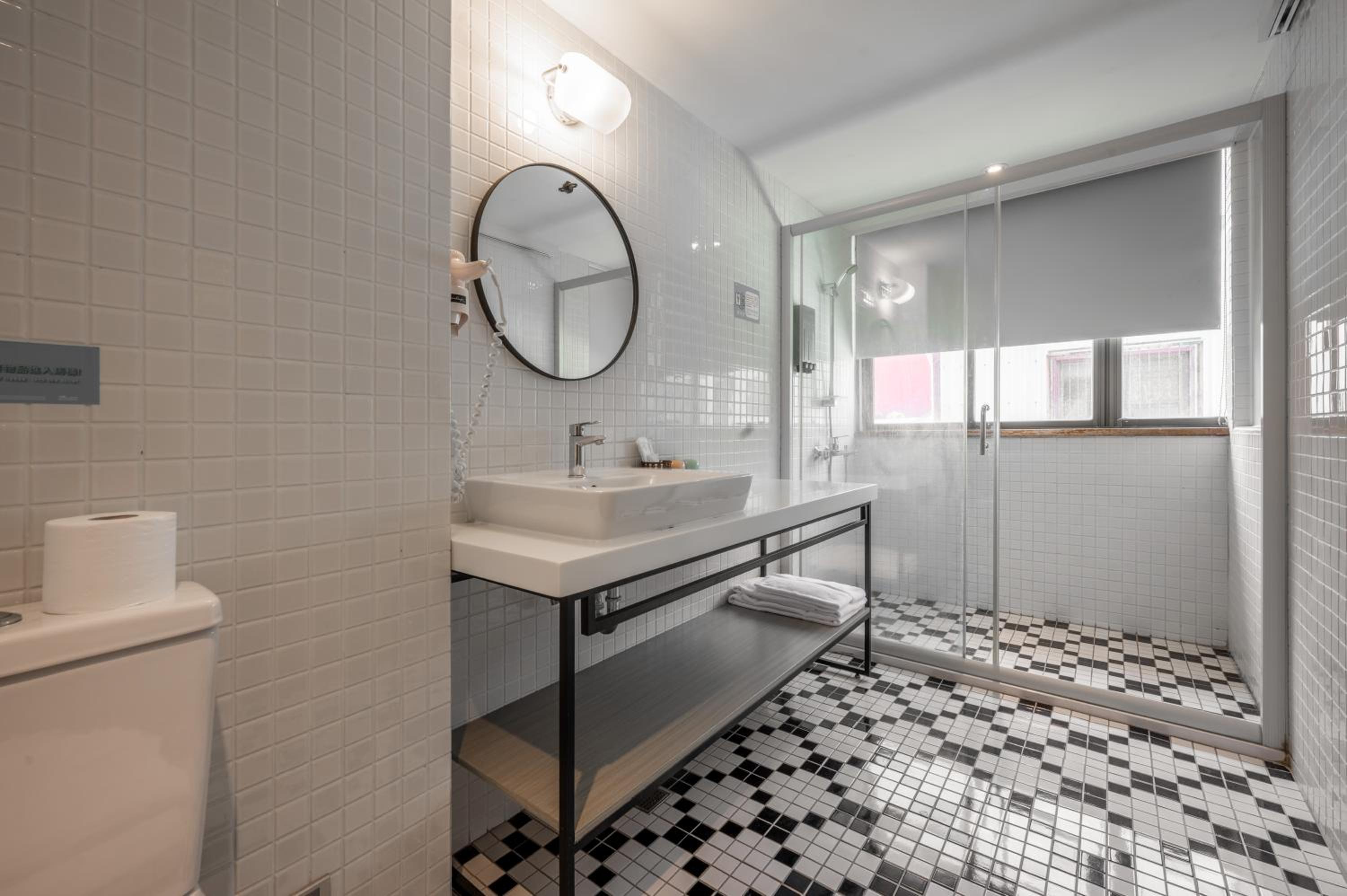 Light Hostel - Tainan