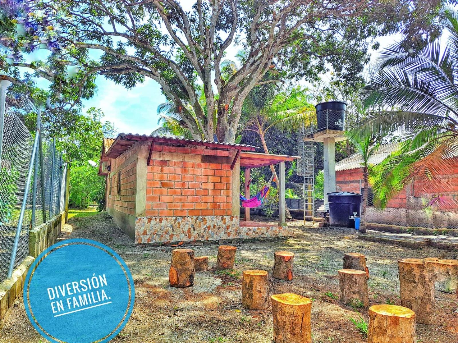 Cabaña desde 4 huéspedes 560 metros cuadrados con Naturaleza a 300 metros mar