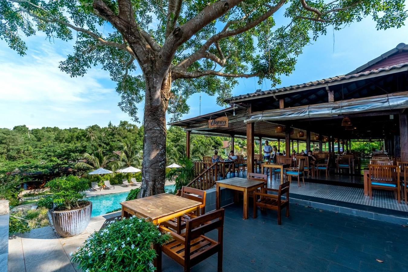 Camia Resort & Spa