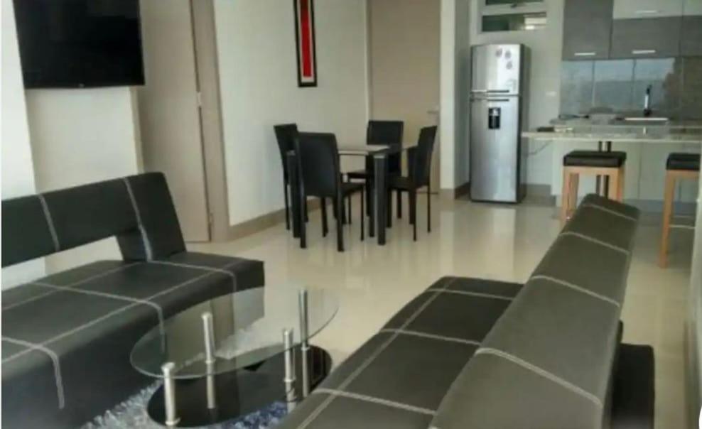 Apartamento frente al mar