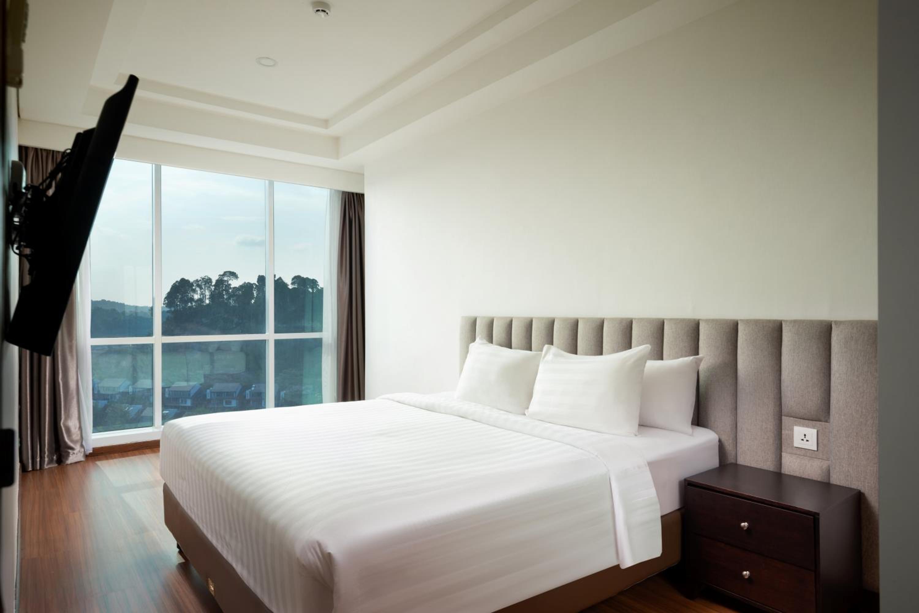 Panbil Residence Serviced Apartment