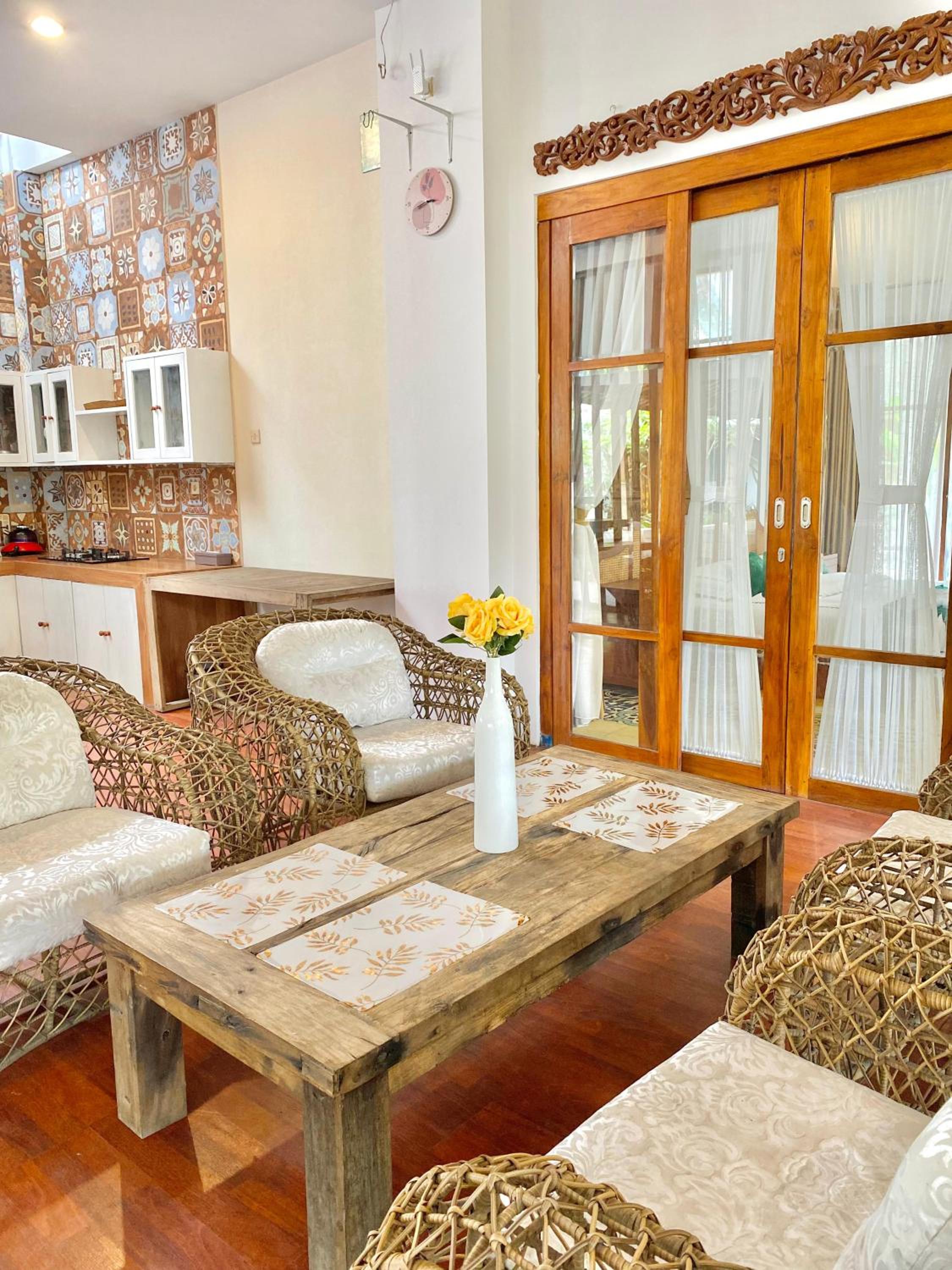 Sampai Villa Antapura view 2