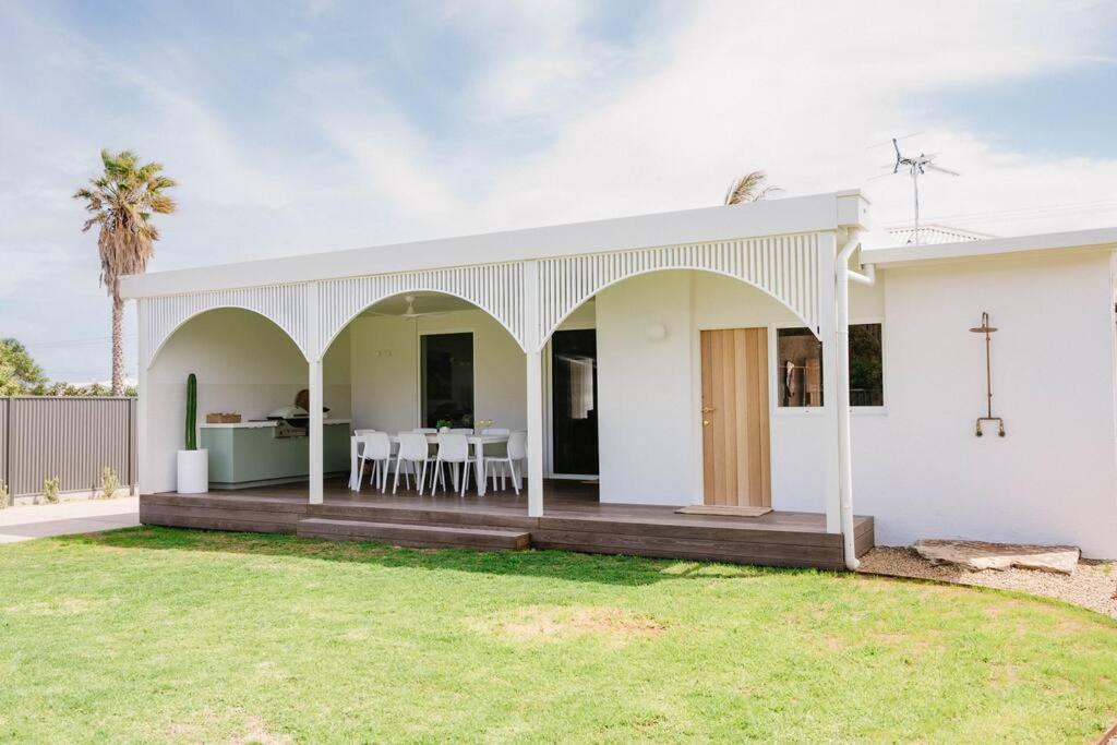 Casa Billie: Luxury stay 200m to pristine coastline