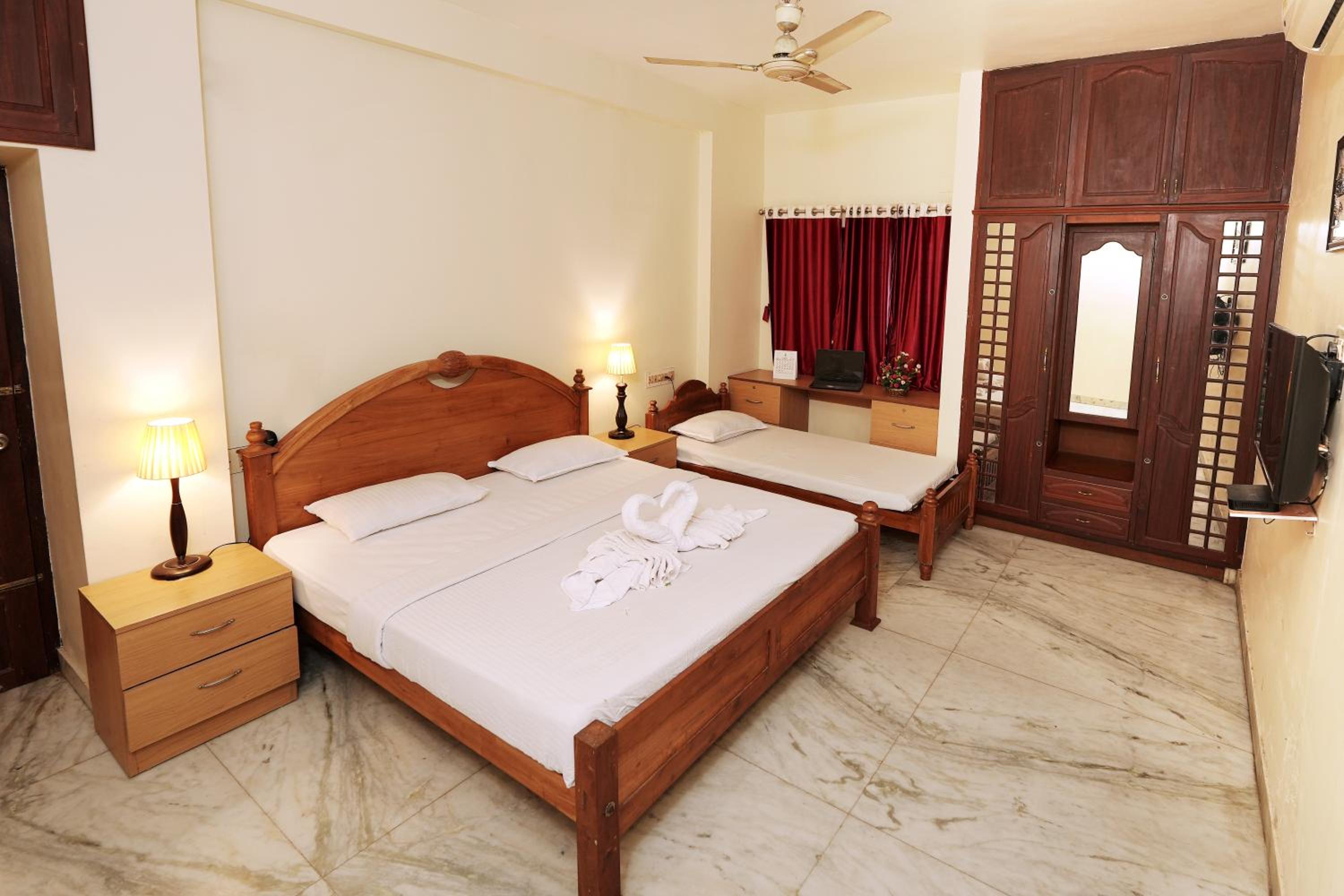 Metropolitan Serviced Villa view 5