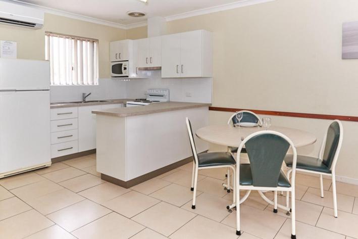 API Pelican Beach Front Apartments Kalbarri