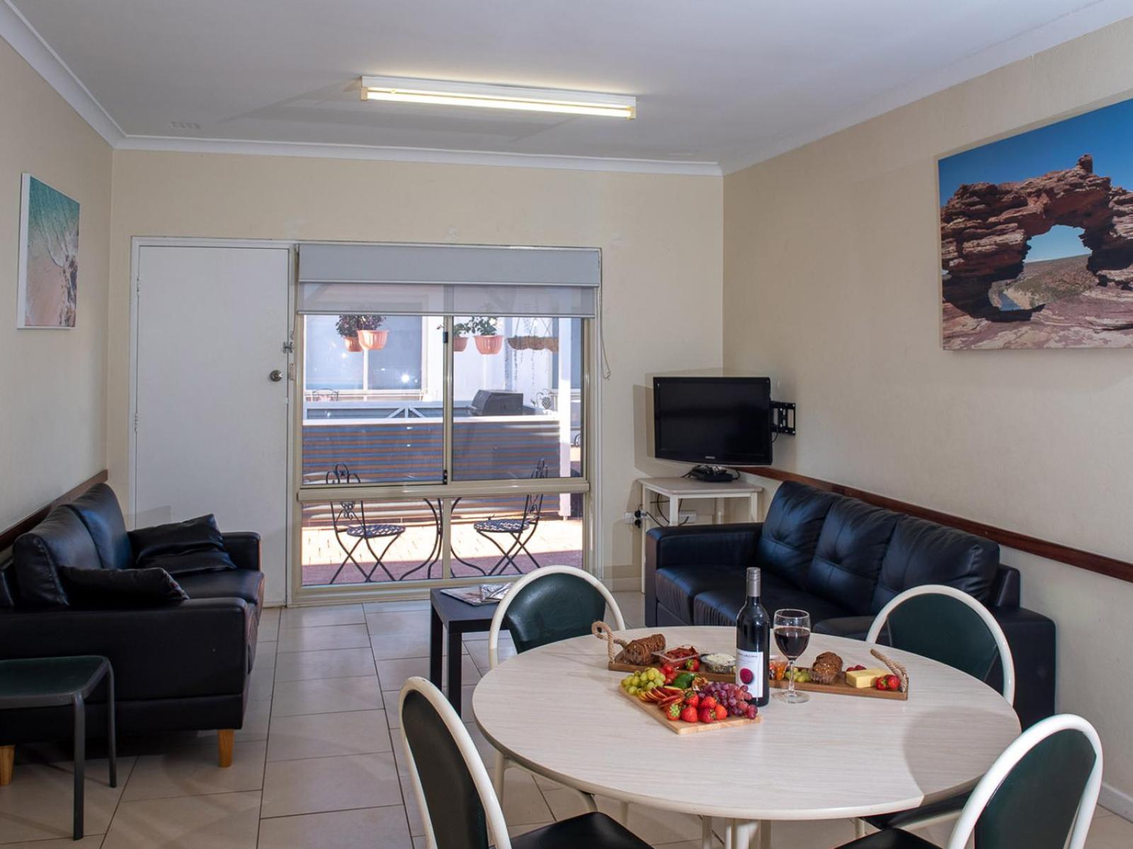 API Pelican Beach Front Apartments Kalbarri