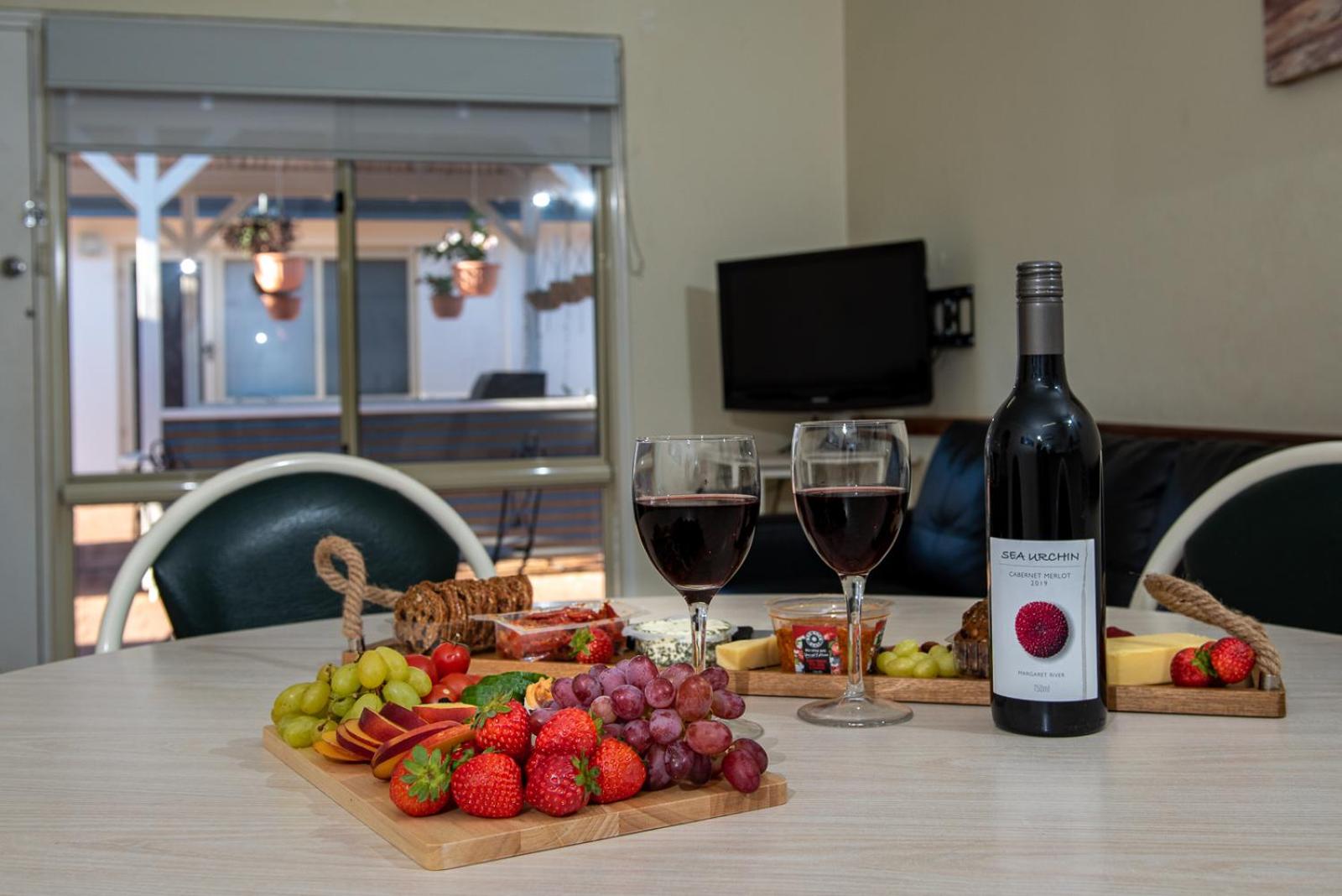 API Pelican Beach Front Apartments Kalbarri