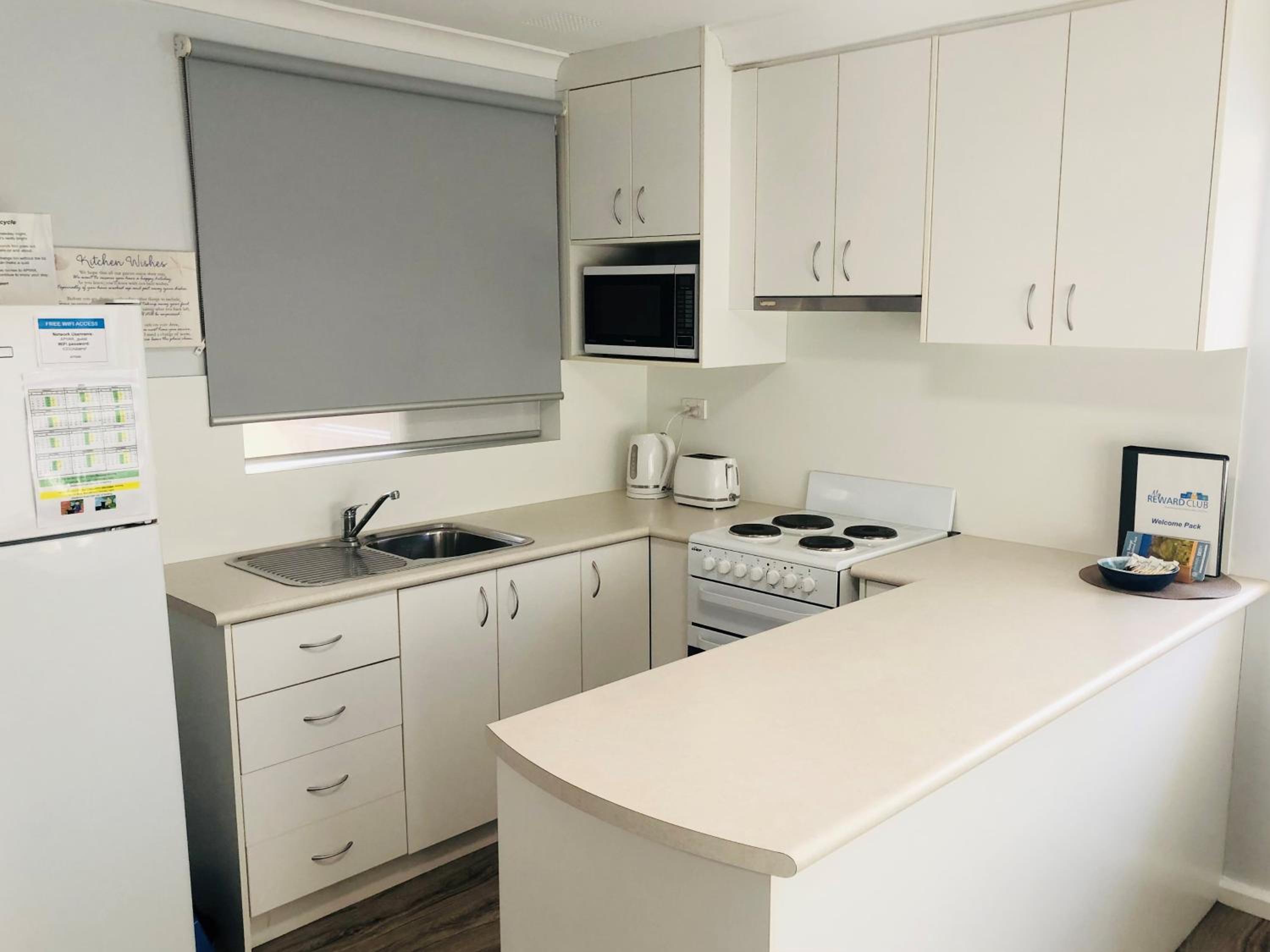 API Middleton Beach Front Apartments Albany