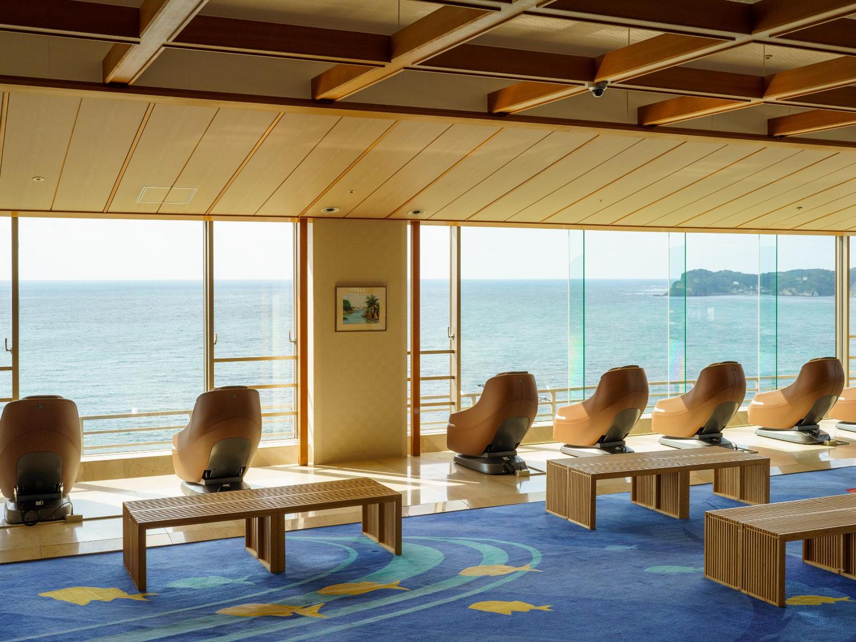 Mikazuki Sea-Park Hotel Katsuura