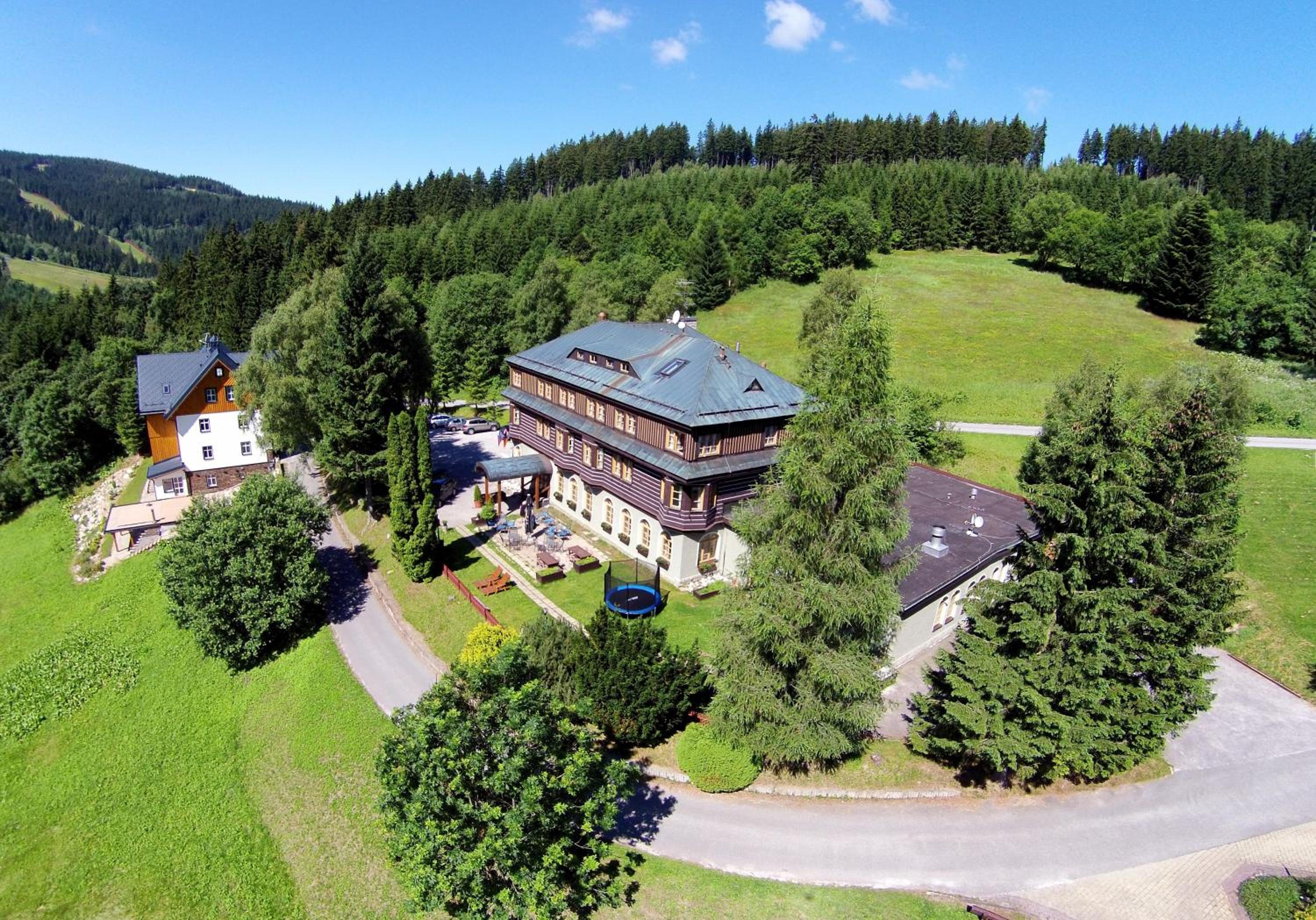 Alpský Hotel