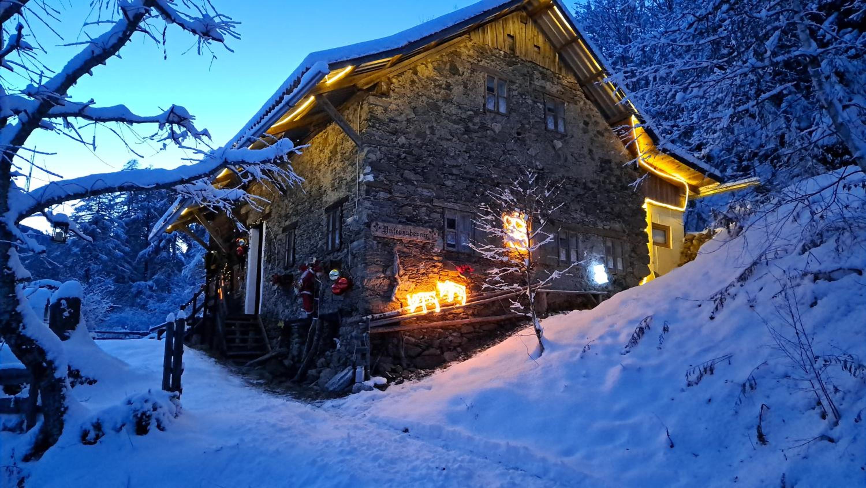 Ahnenhütte Untersabernighof view 3