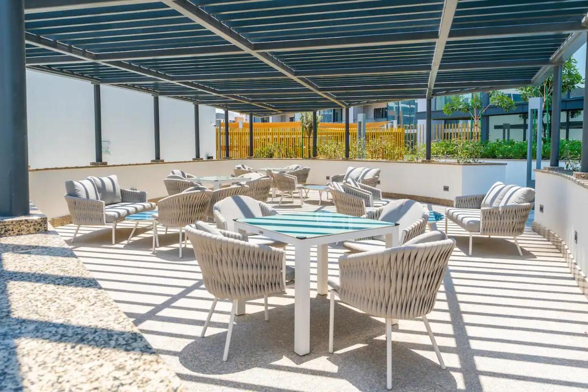 Primestay - Sobha Waves 2BR, Al Meydan