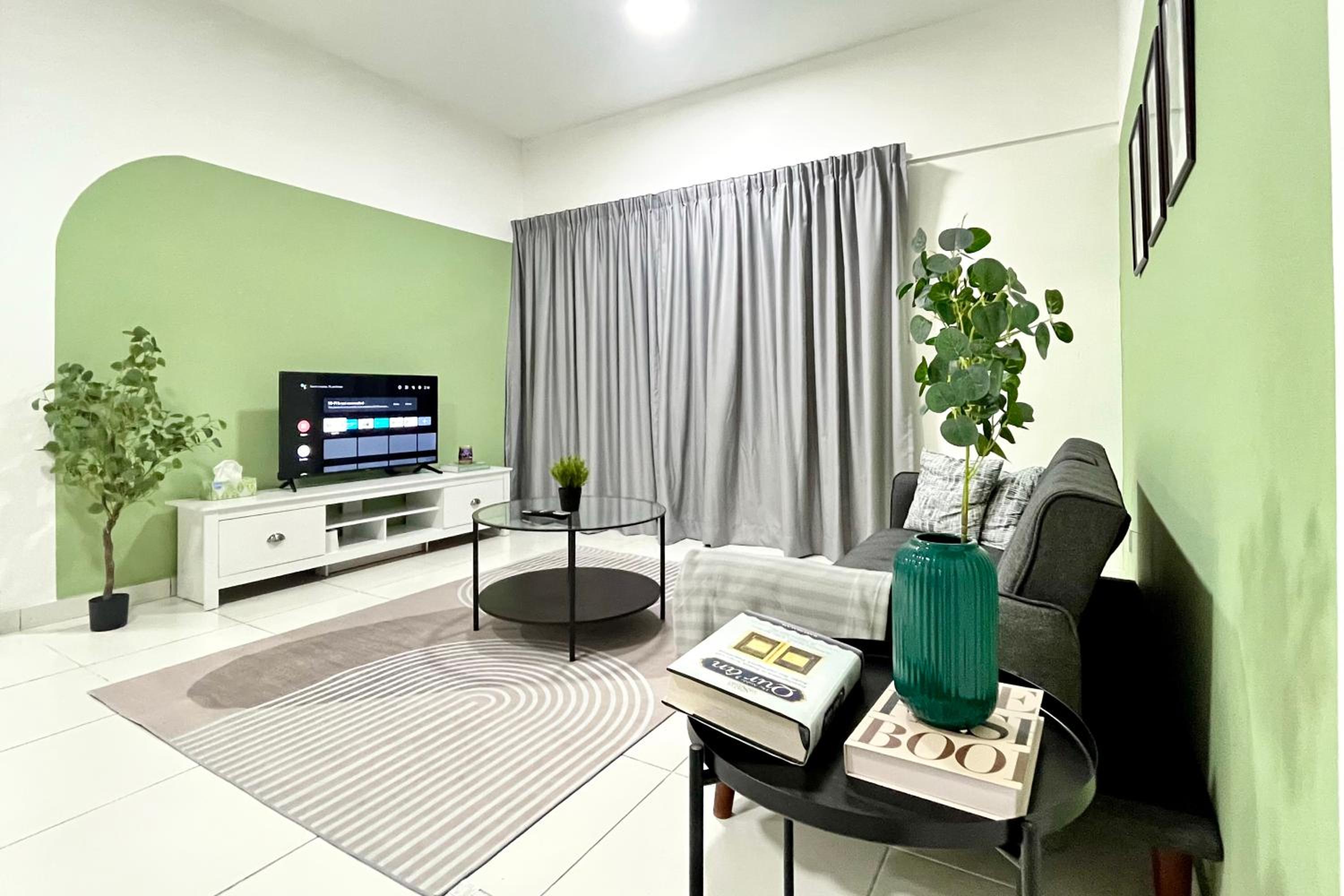 Axis Crown Residence Near KLCC