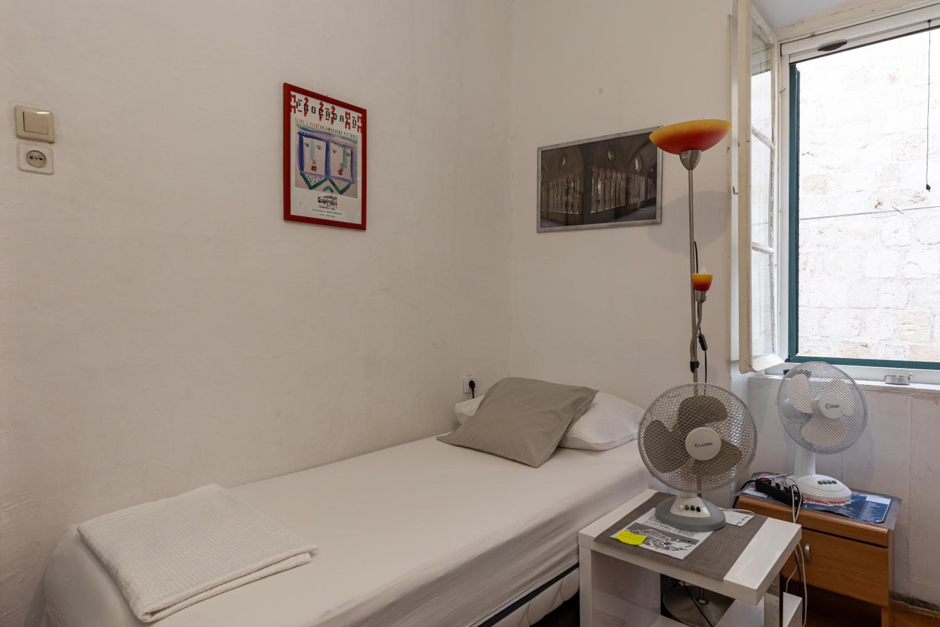 B&B BUZA HOUSE