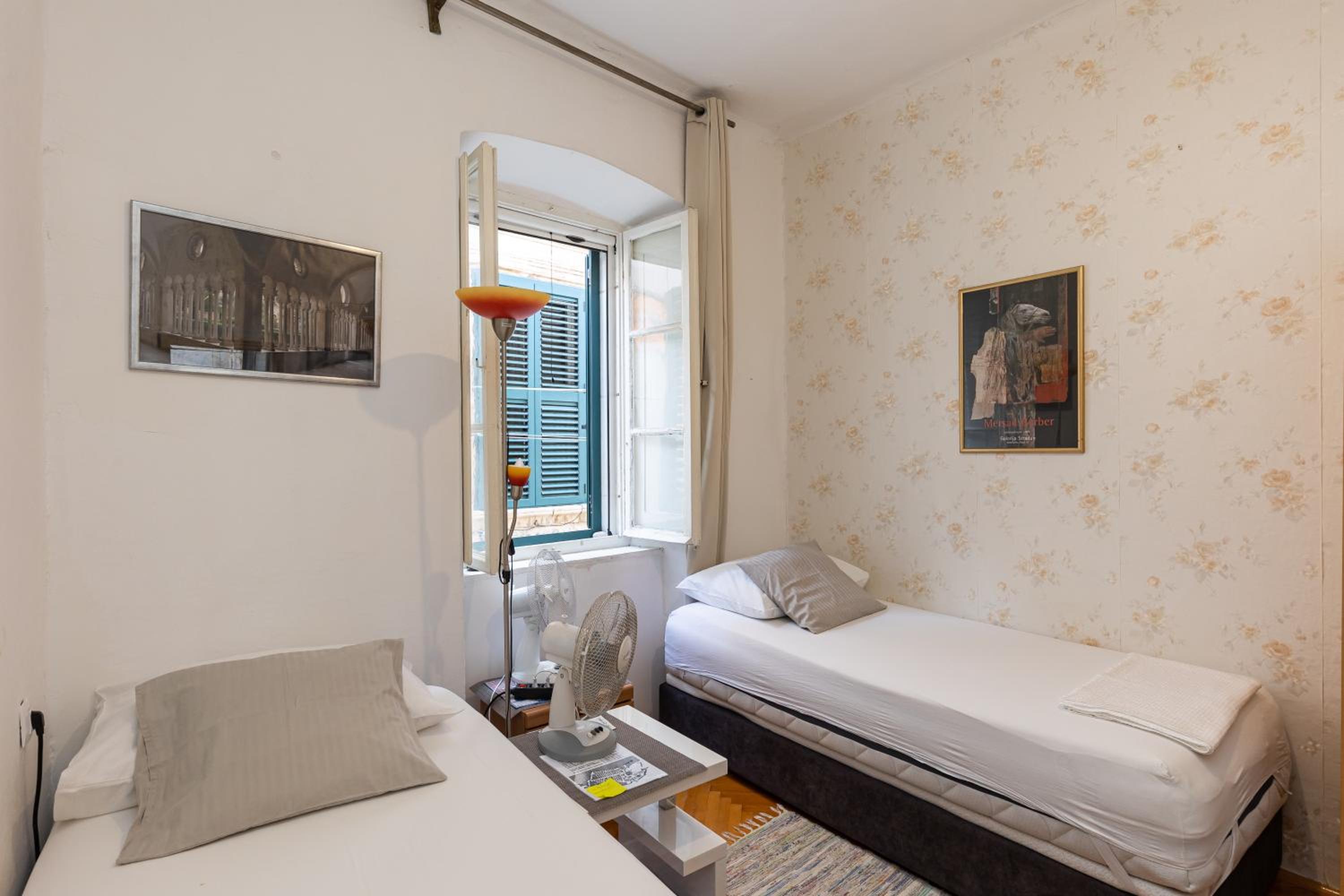 B&B BUZA HOUSE