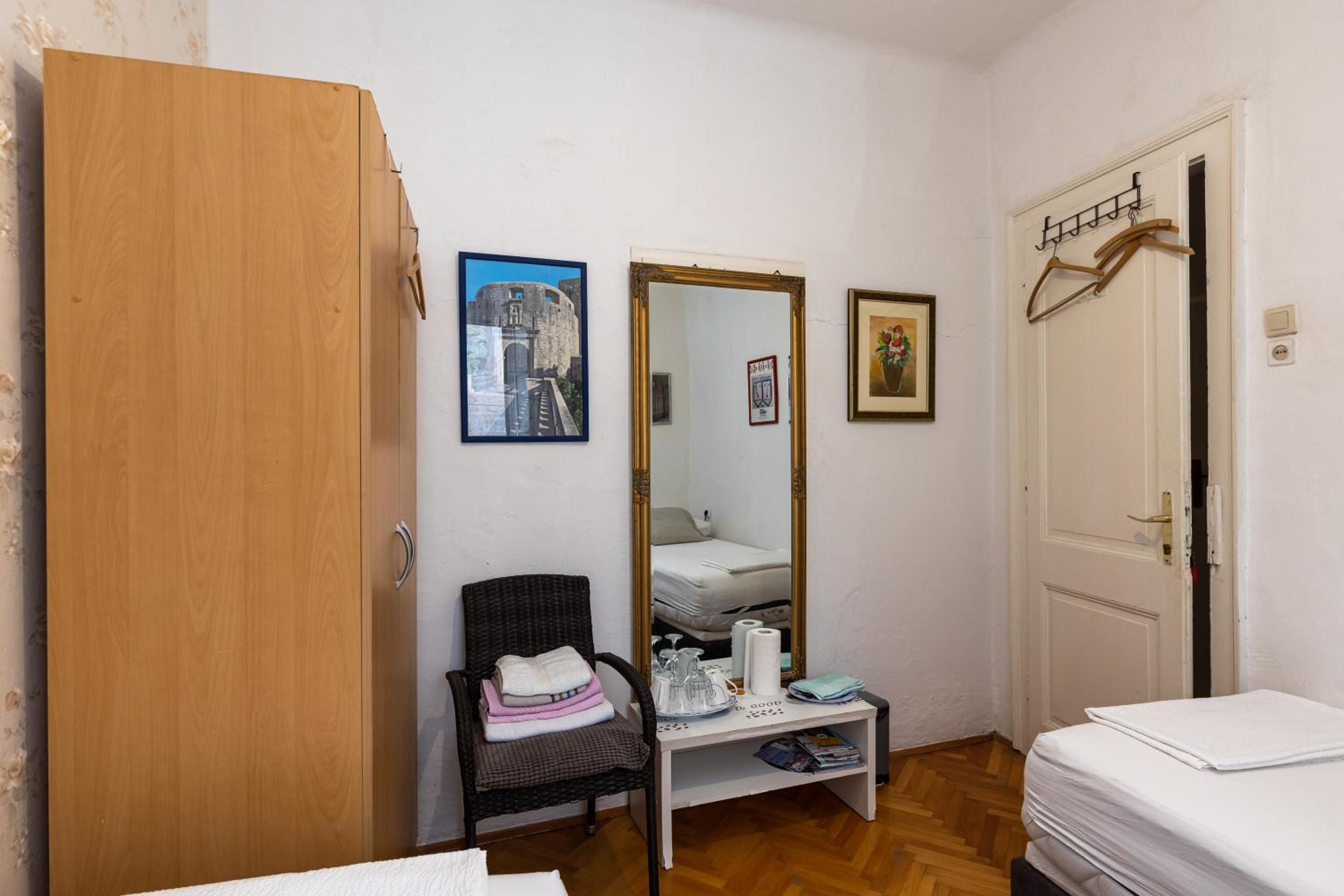 B&B BUZA HOUSE