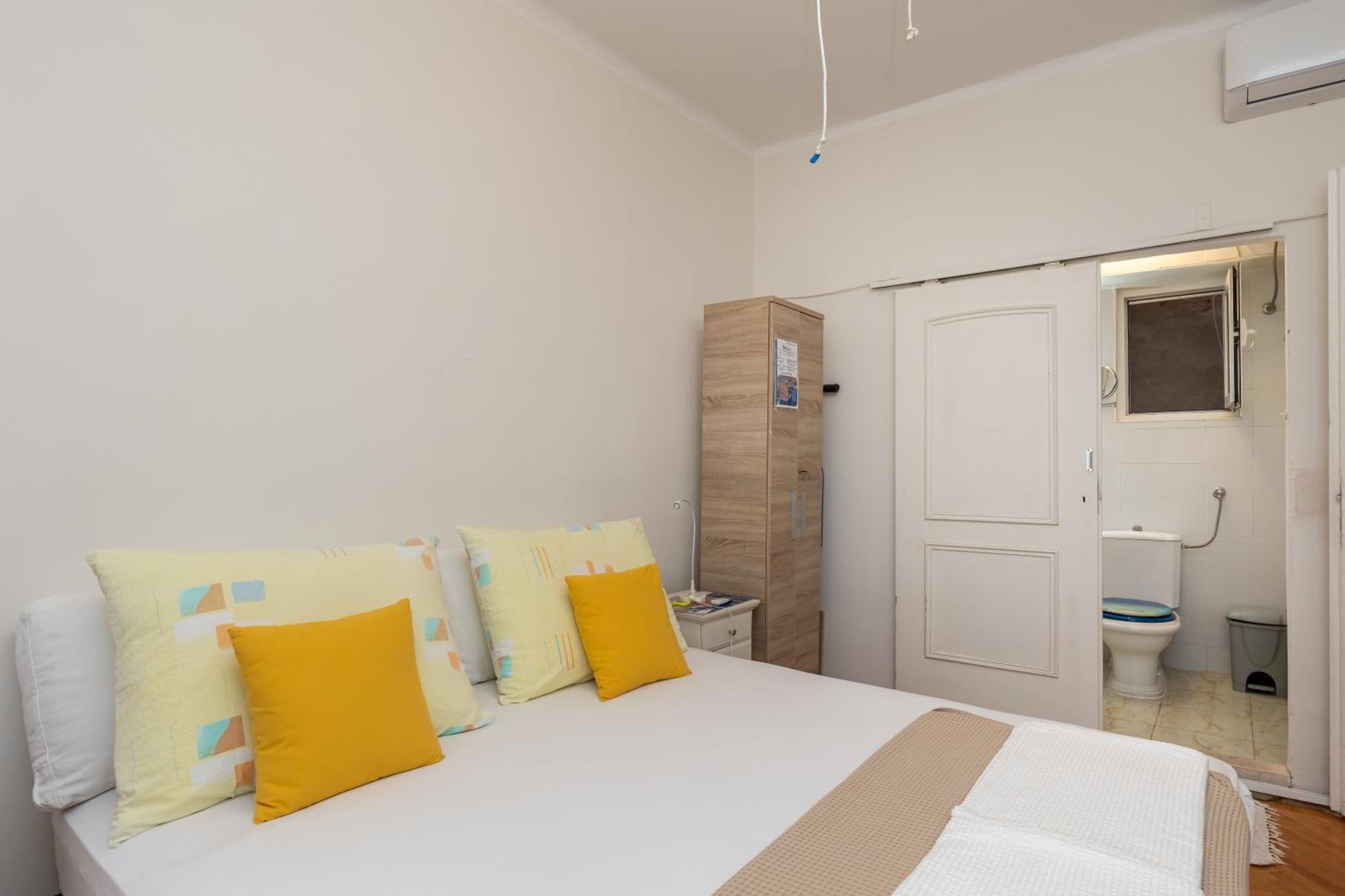 B&B BUZA HOUSE
