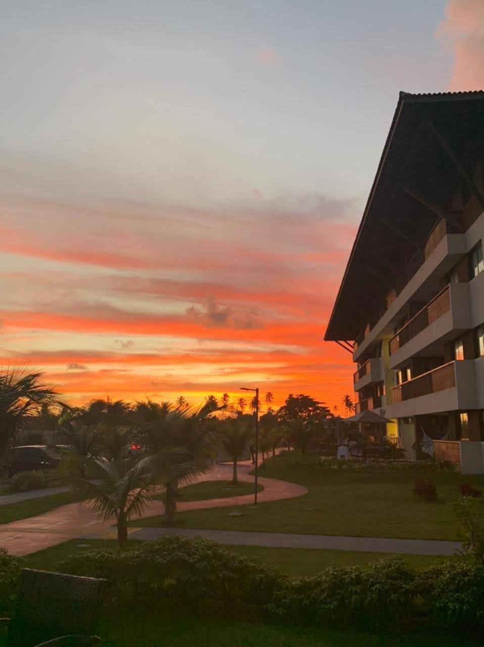 Luxuoso Flat 3 quartos, térreo, no Cupe Beach Living - beira mar de Porto de Galinhas
