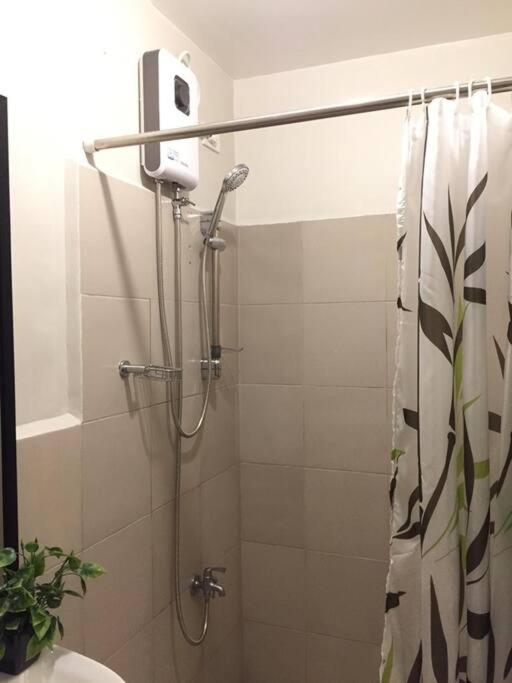 Sophisticated ONE Bedroom condo unit at The Hive Residence view 3