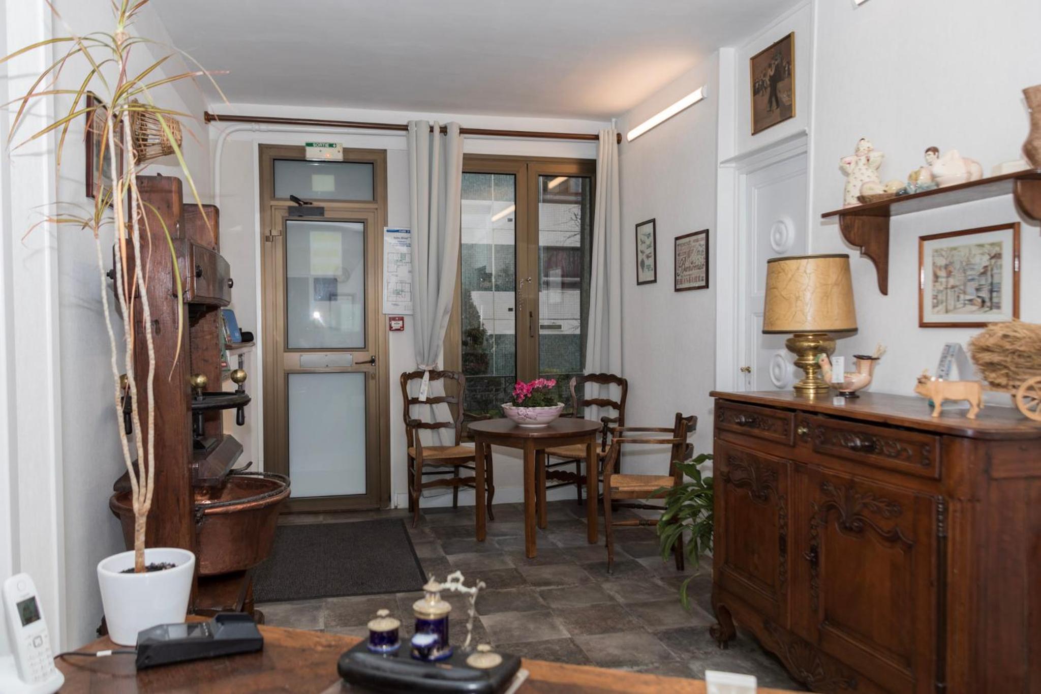 Le Blanc-Mesnil Vacations - Cit'Hotel Aero-Hotel - Property Image 28