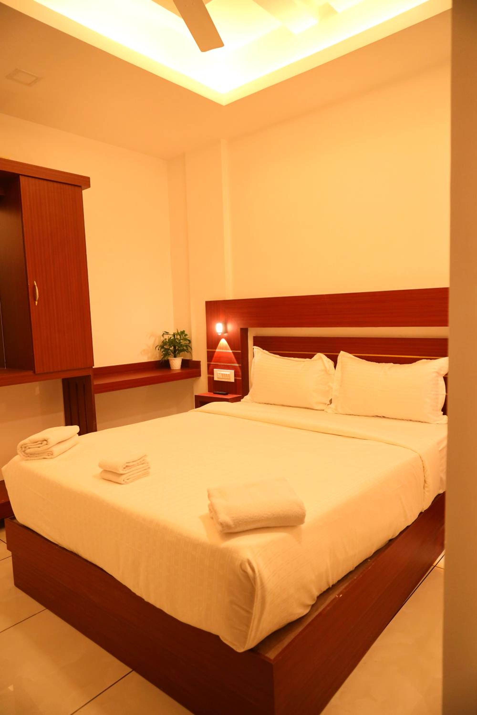 Misty Avenue Premium Rooms view 4