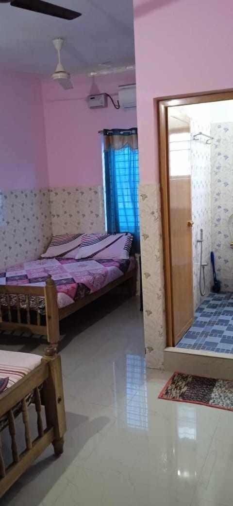 Happy Tourist Home Neyyardam view 5