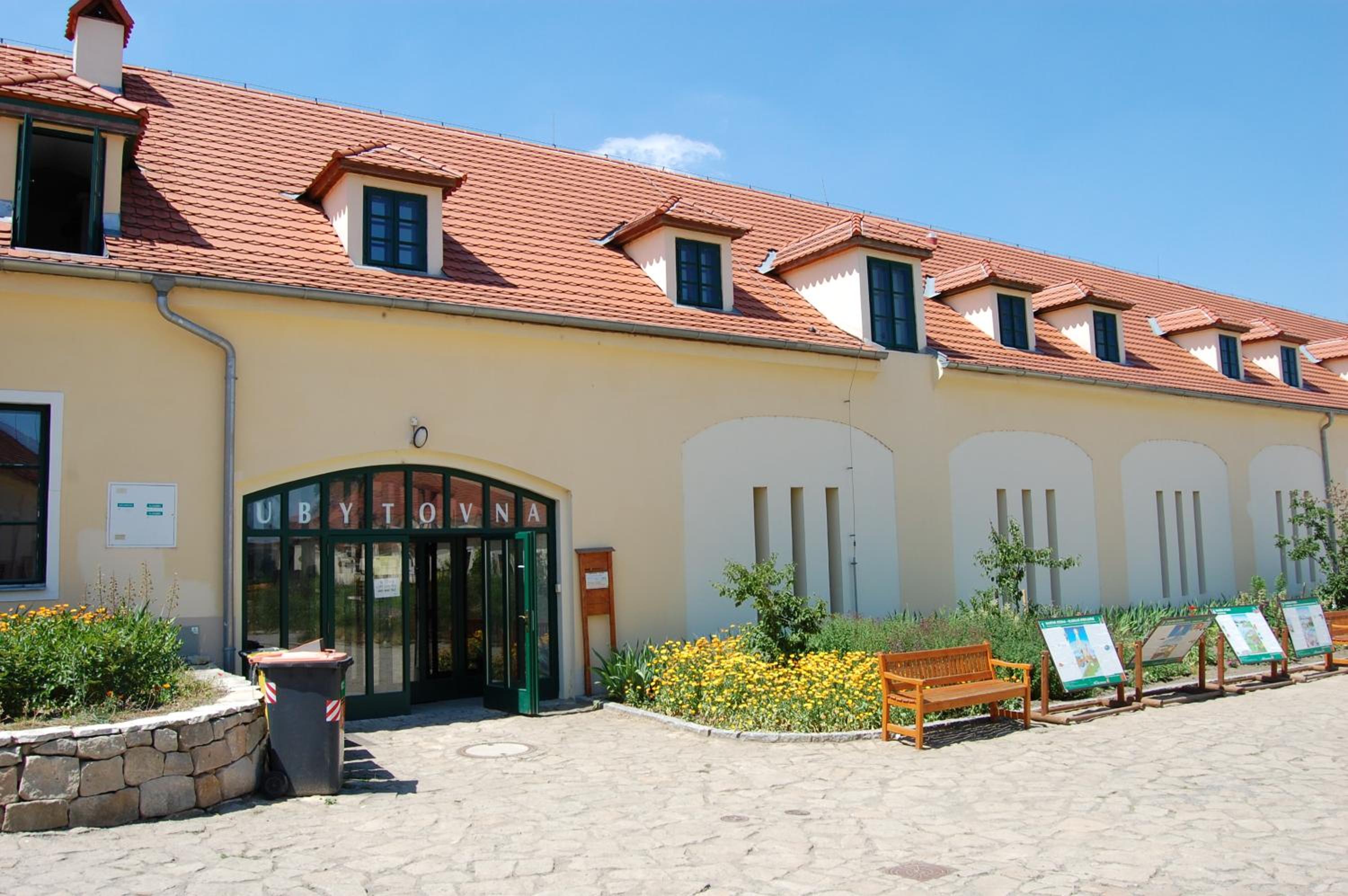 Ubytovna Toulcův dvůr
