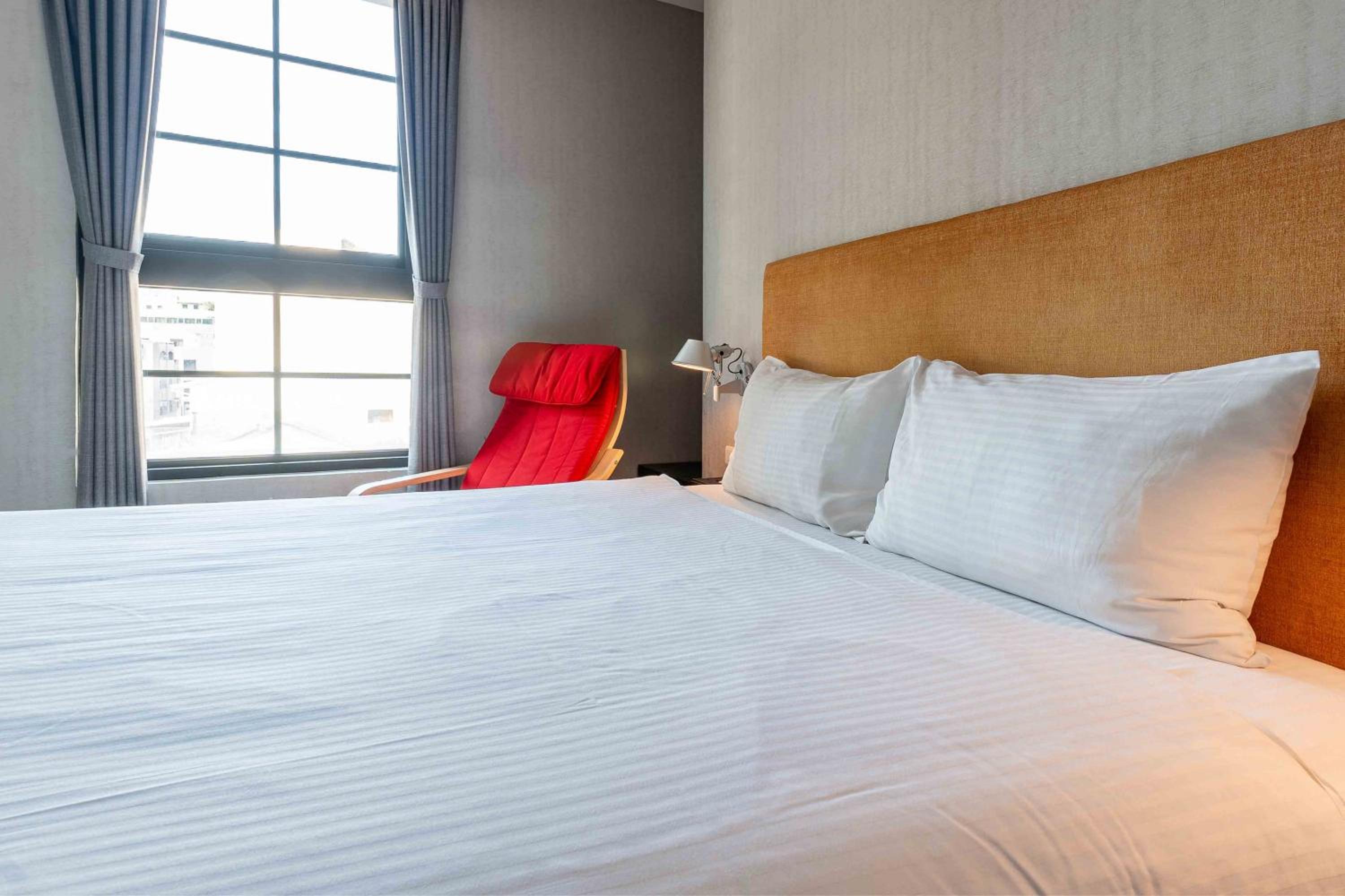 CHECK inn Taichung Ziyou
