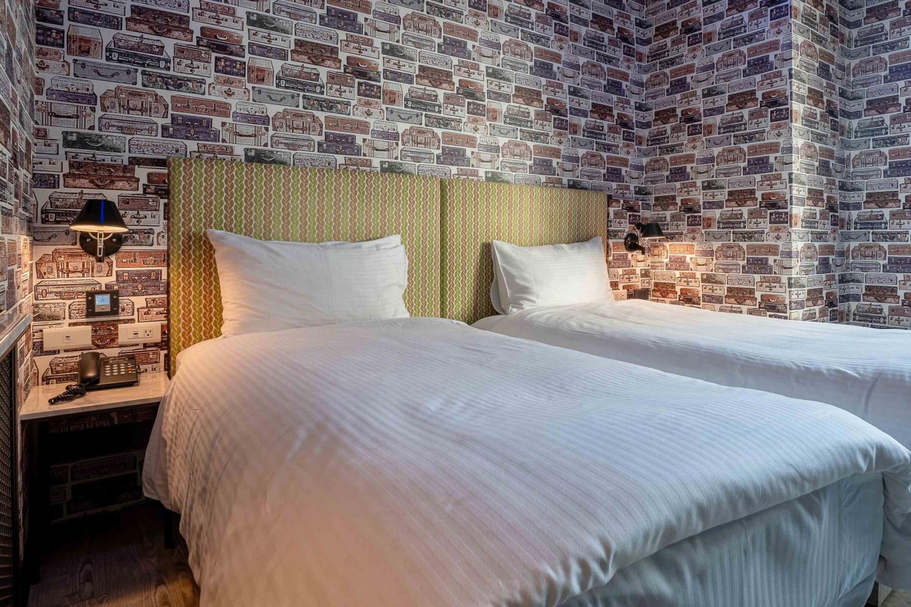 CHECK inn Taichung Ziyou