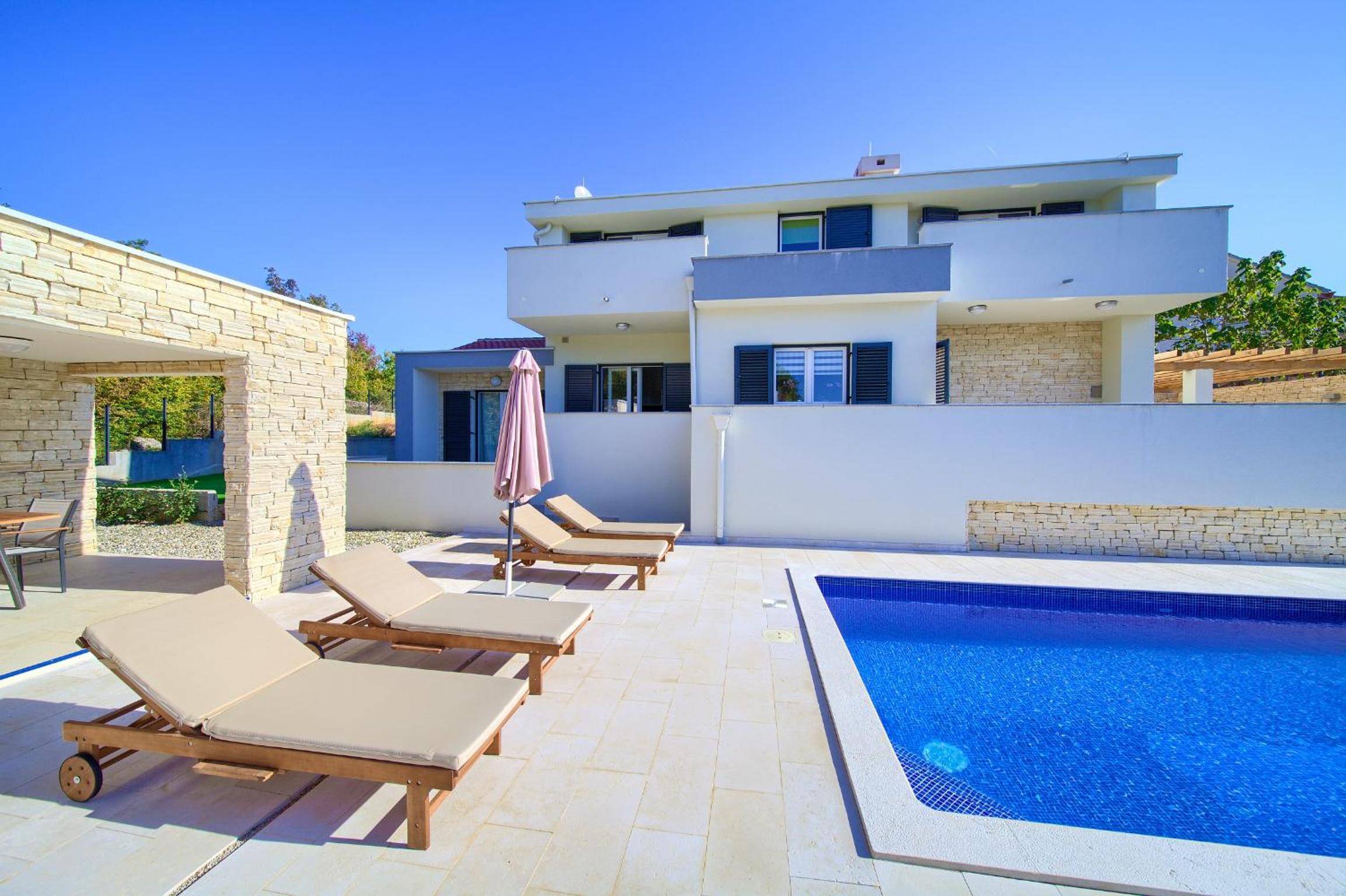 Vila Adrimar view 2